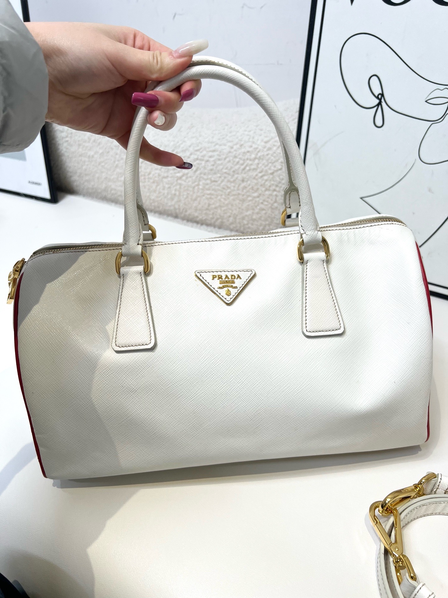 【預訂貨品】Prada 白色波士頓