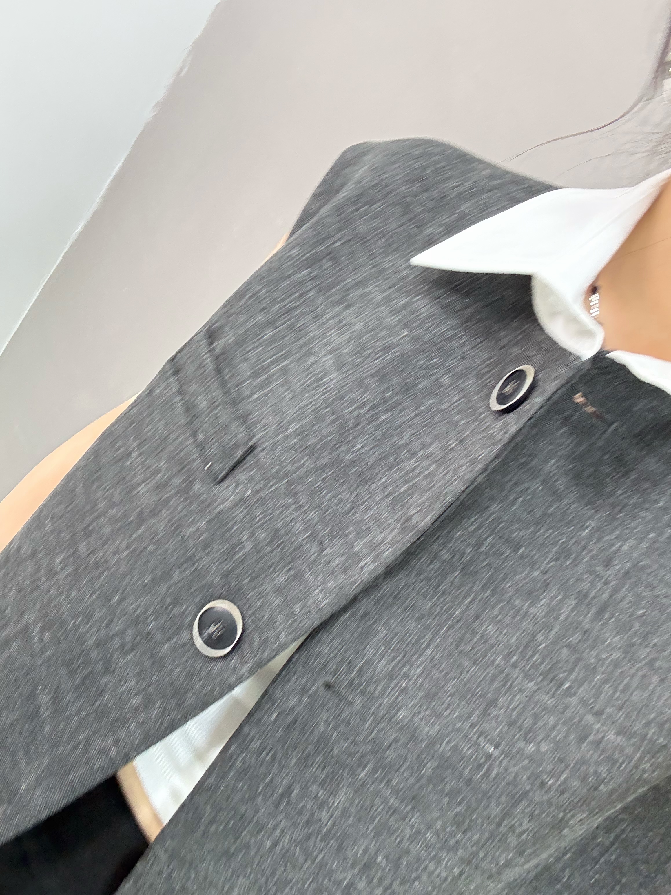A14 拼恤衫領背心外套