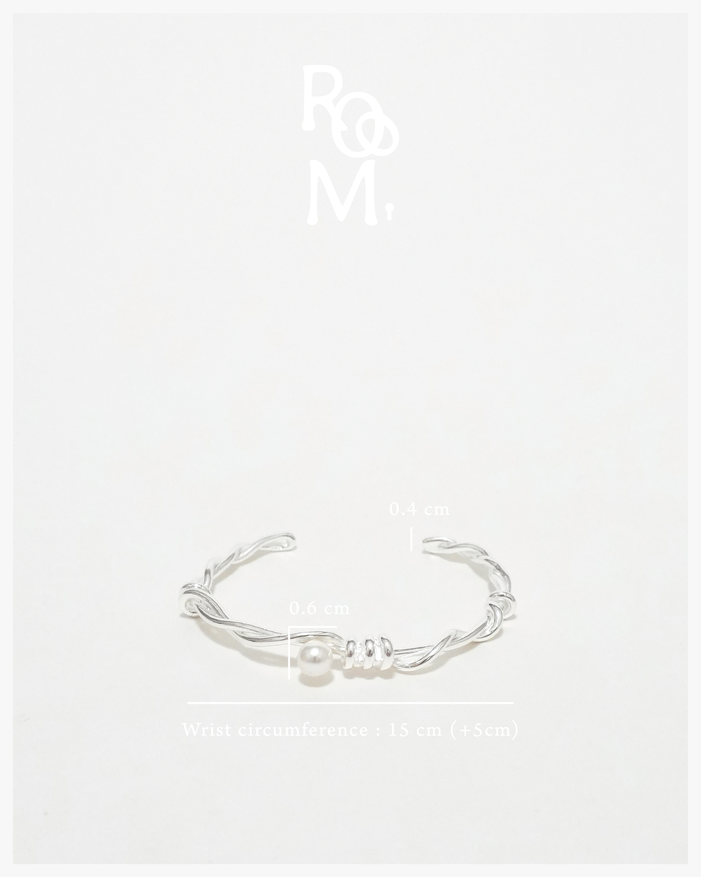 Gentle Twist Pearl Cuff Bracelet