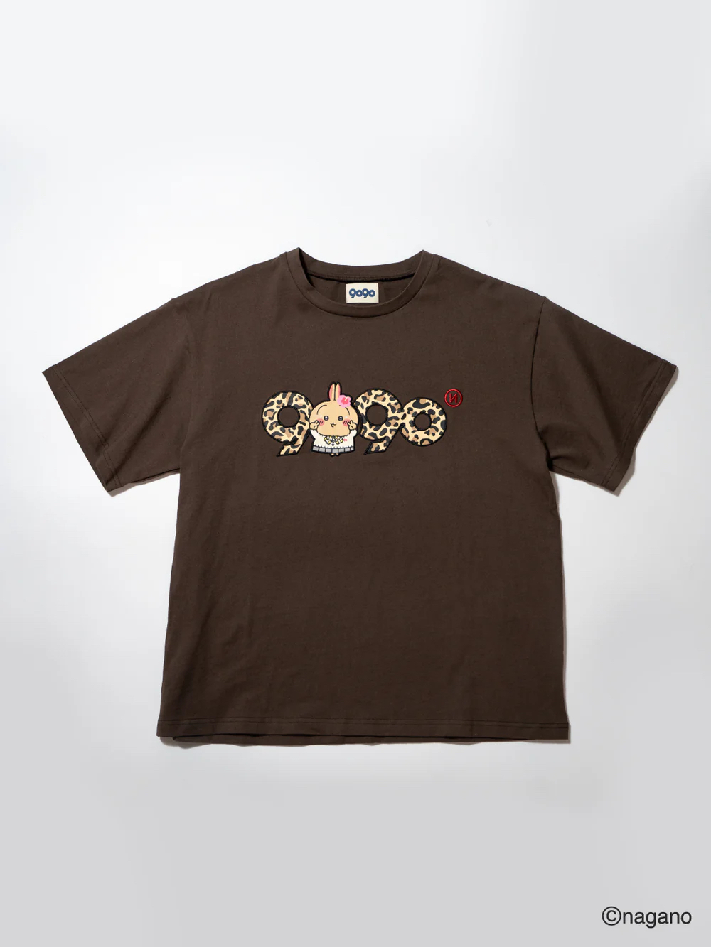 【日版官方受注】9090 x Chiikawa OG Logo Tee - Brown
