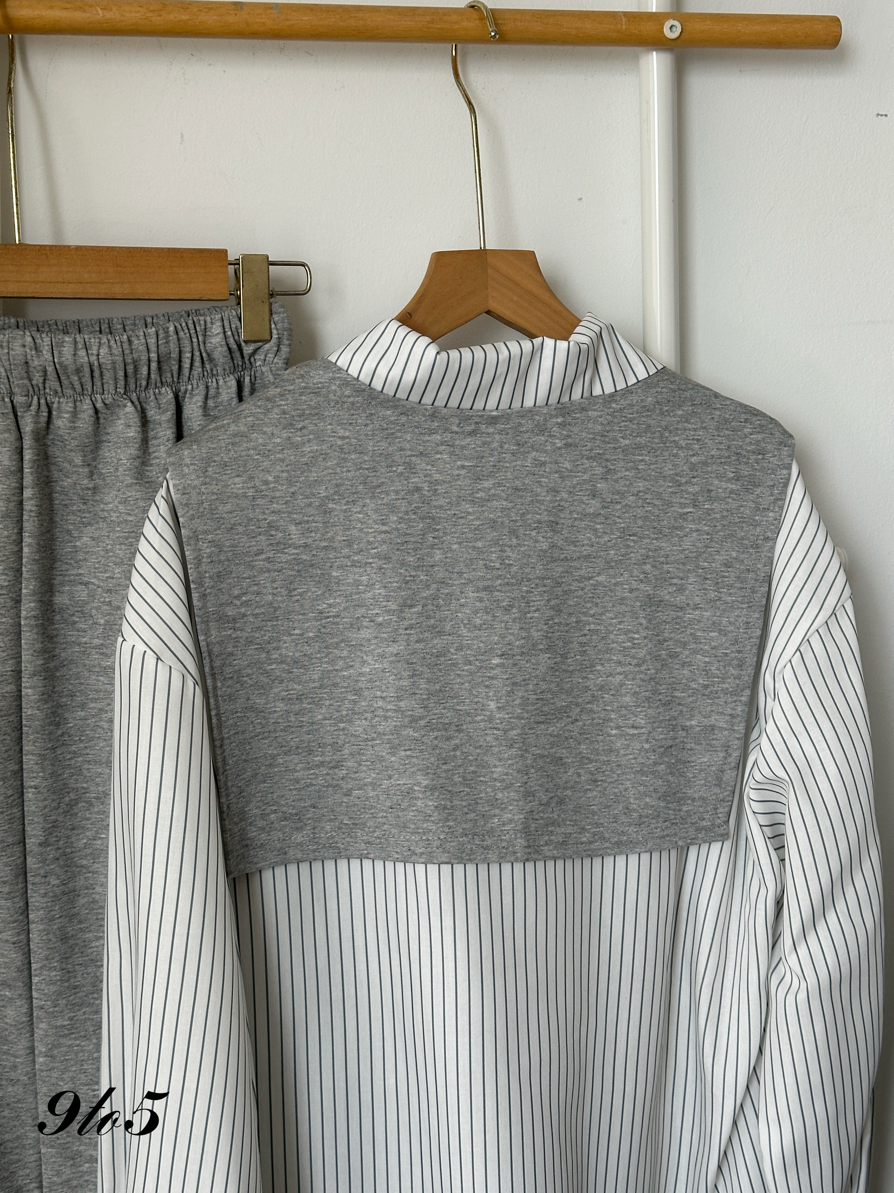 D2347 Preppy Style Matching Set - Blue & Grey