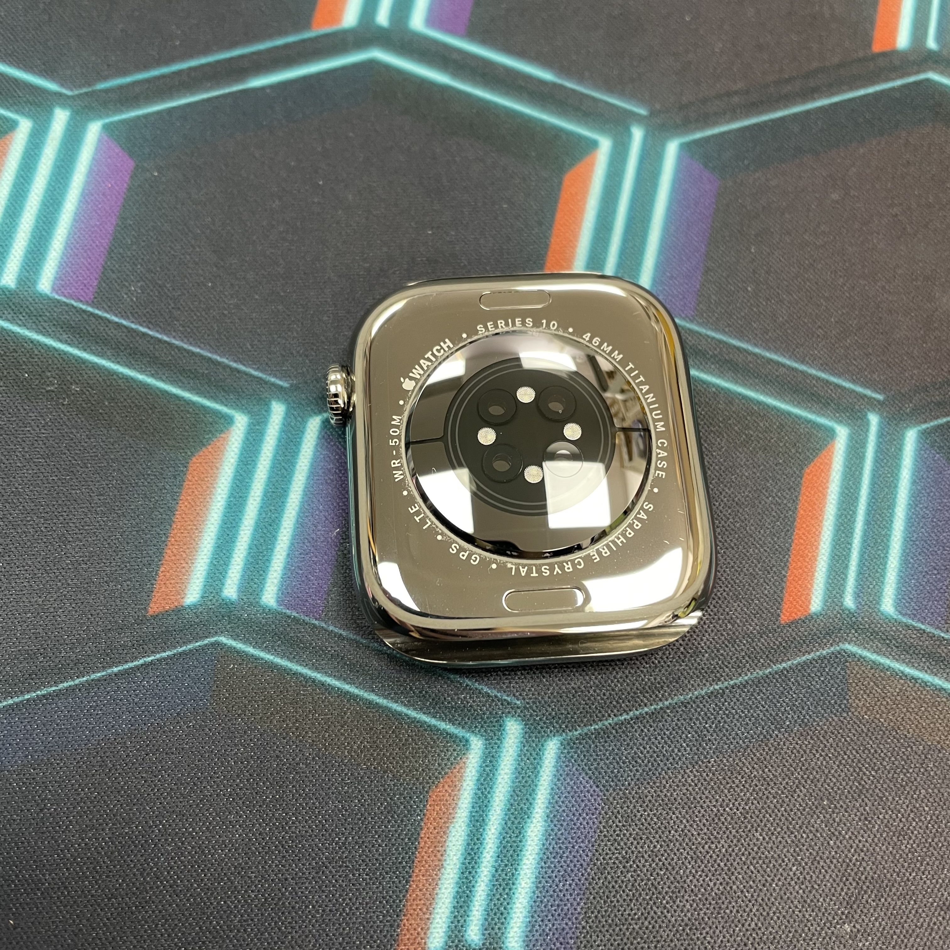 *5840 Apple Watch 10 cellular 64GB 46mm 灰色 gray