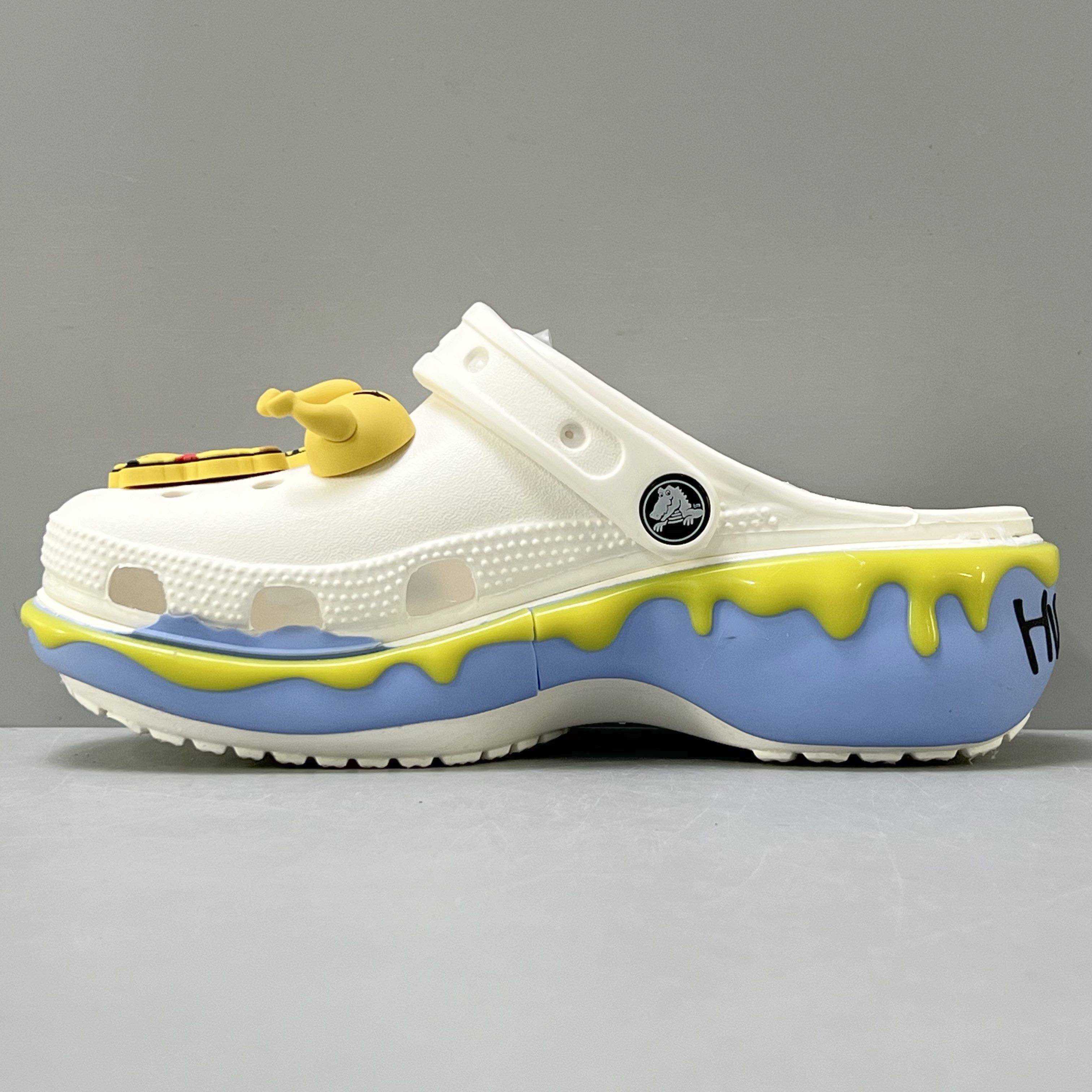 Crocs Winnie the Pooh Classic Platform Clog