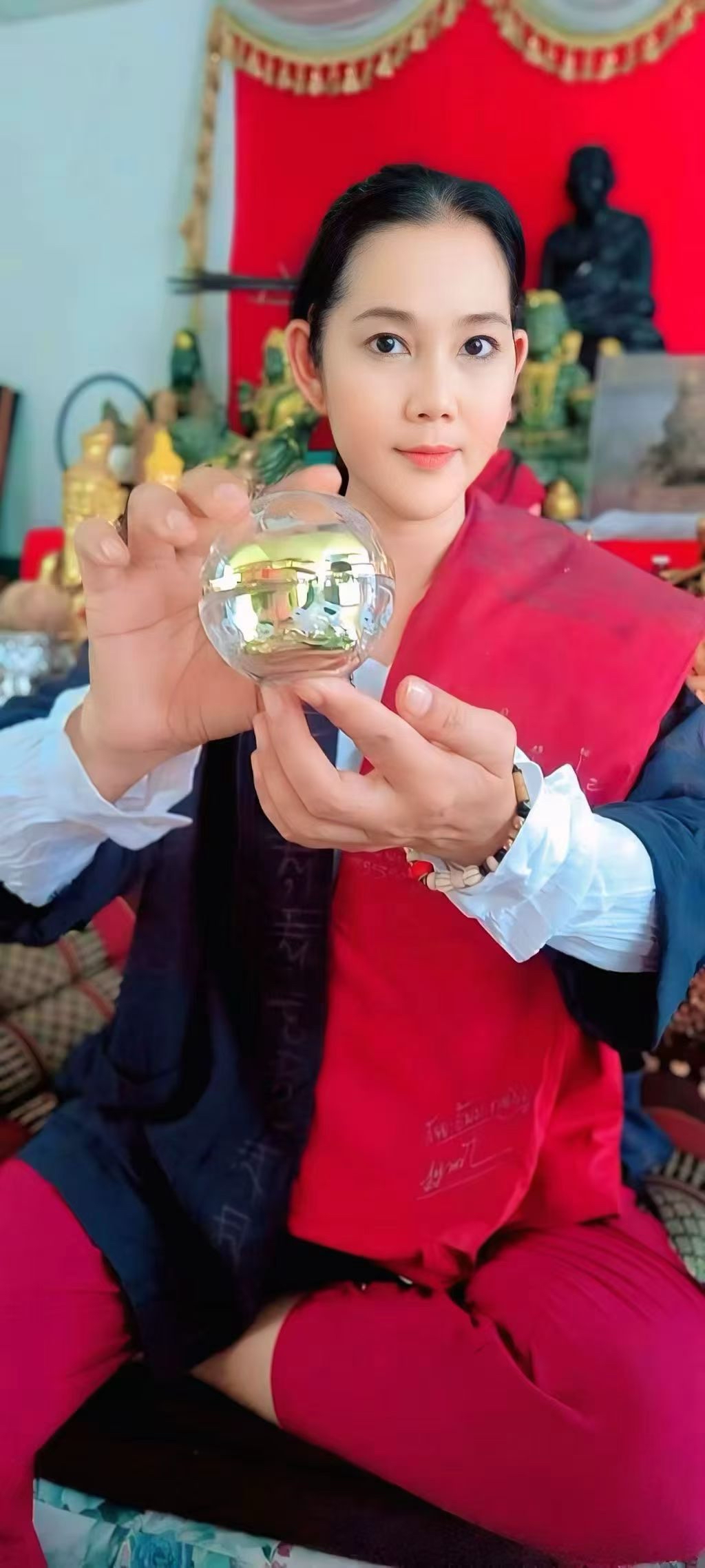 阿贊嬪【凍齡聖顏睡眠面膜】 🔥 讓你膚白貌美、皺紋全消