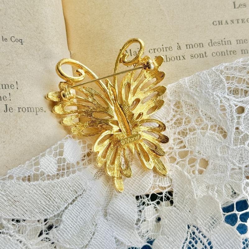 C.a. 1980s Monet Golden Butterfly Brooch (MT2070-16)