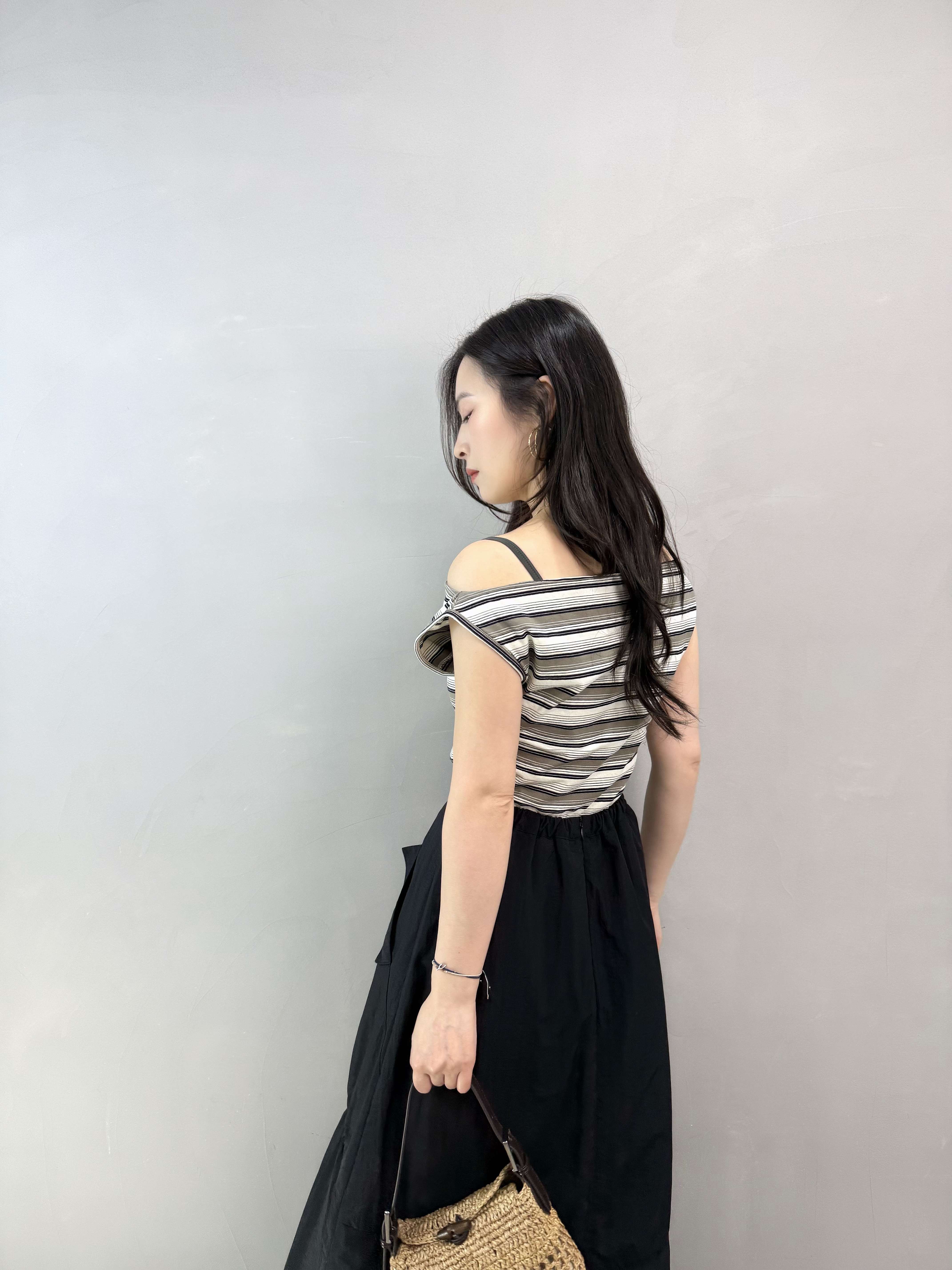 N80 斜領橫間Top跟帶