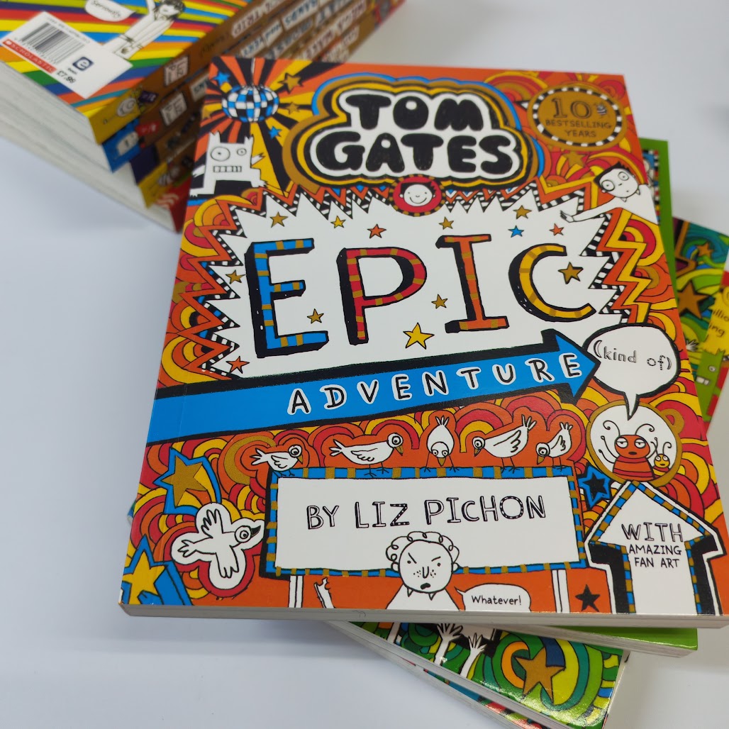 Tom Gates Extra Special Box   塗鴉小天才湯姆·蓋茨   S18