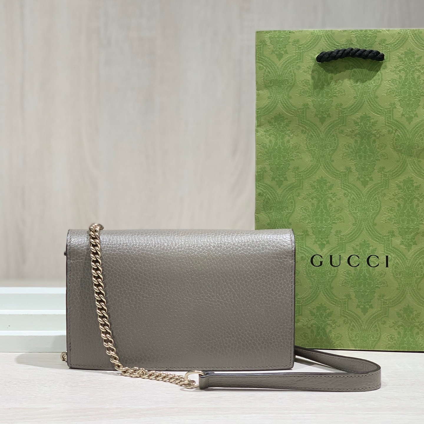 【預訂貨品】Gucci雙G灰色牛皮woc