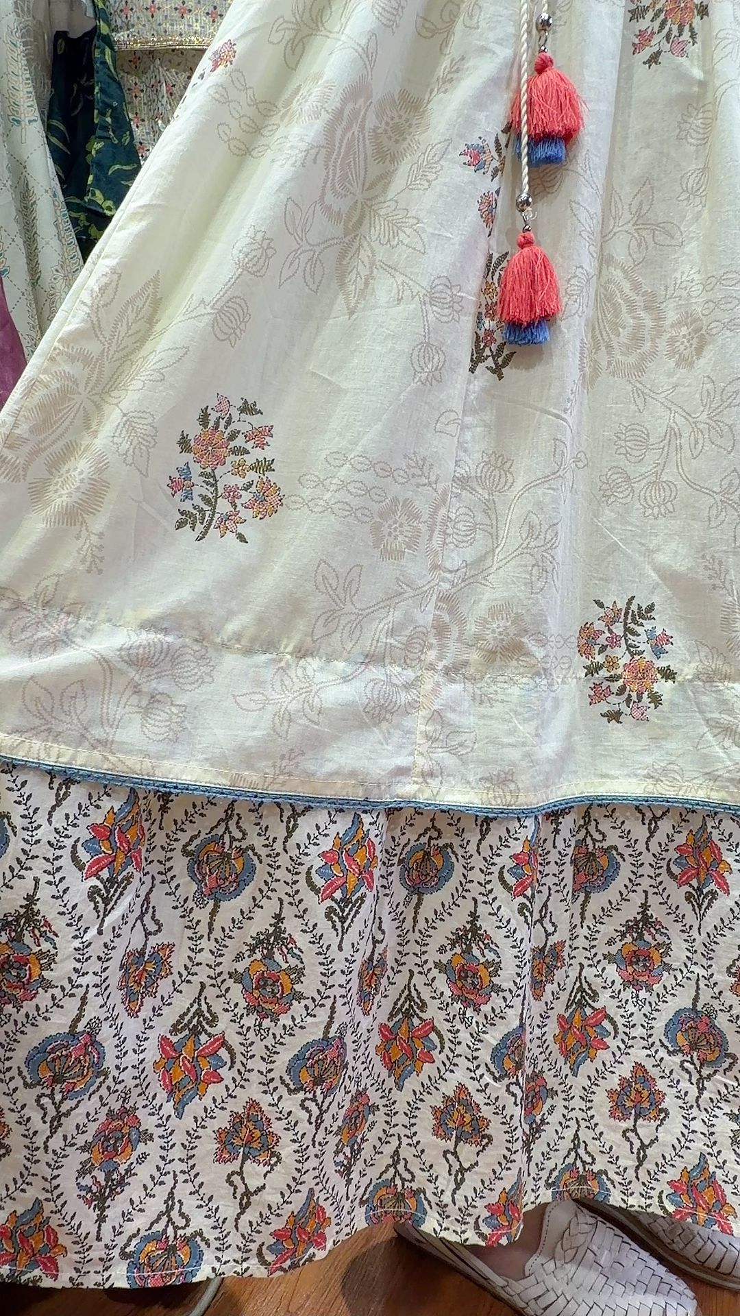 2200 Beige Pure Cotton Blockprint Fafa OP 50"