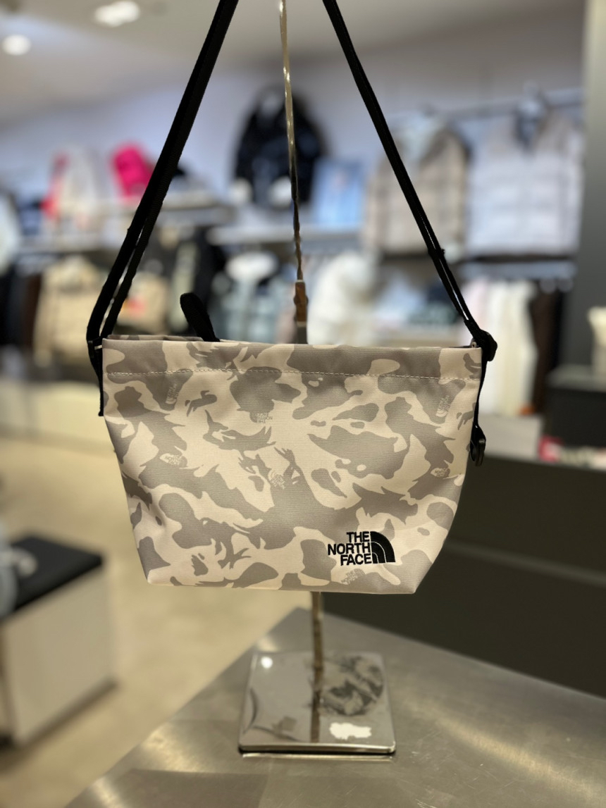 NORTH FACE SLING BAG | BALL21KOREA