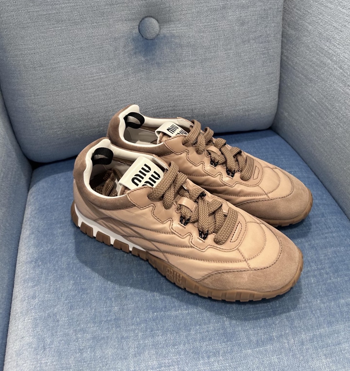 🪩限時優惠✨訂貨📮MIUMIU TYRE sneaker  Size 36/36.5/37/38/41