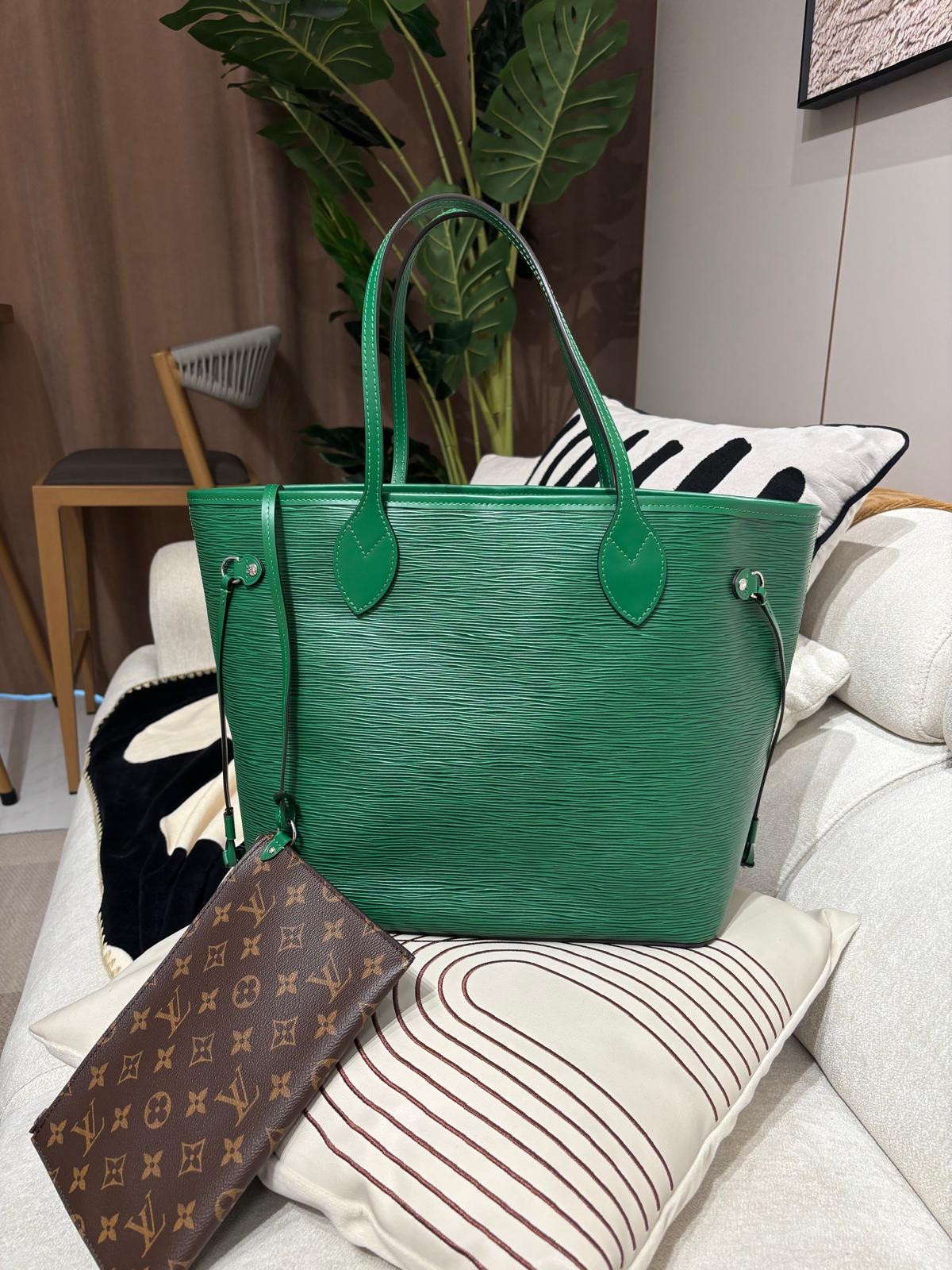 未使用品 LV Neverfull EPI 100%Authentic, Unused未使用品 ✅Dust bag