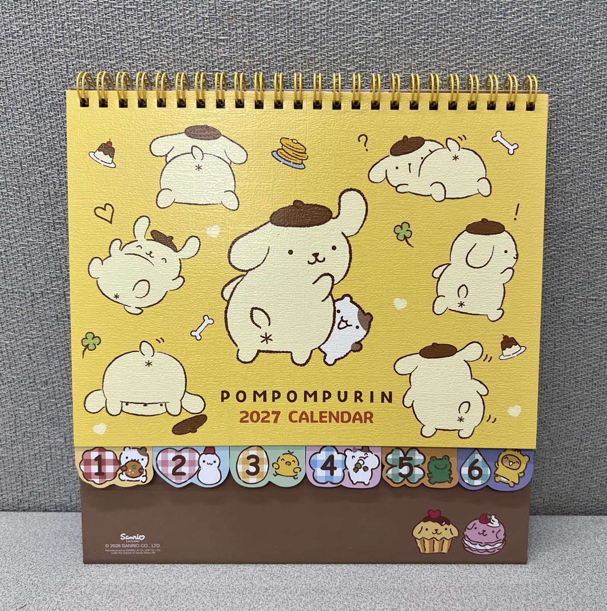 🇭🇰港版Sanrio 2027年座枱月曆