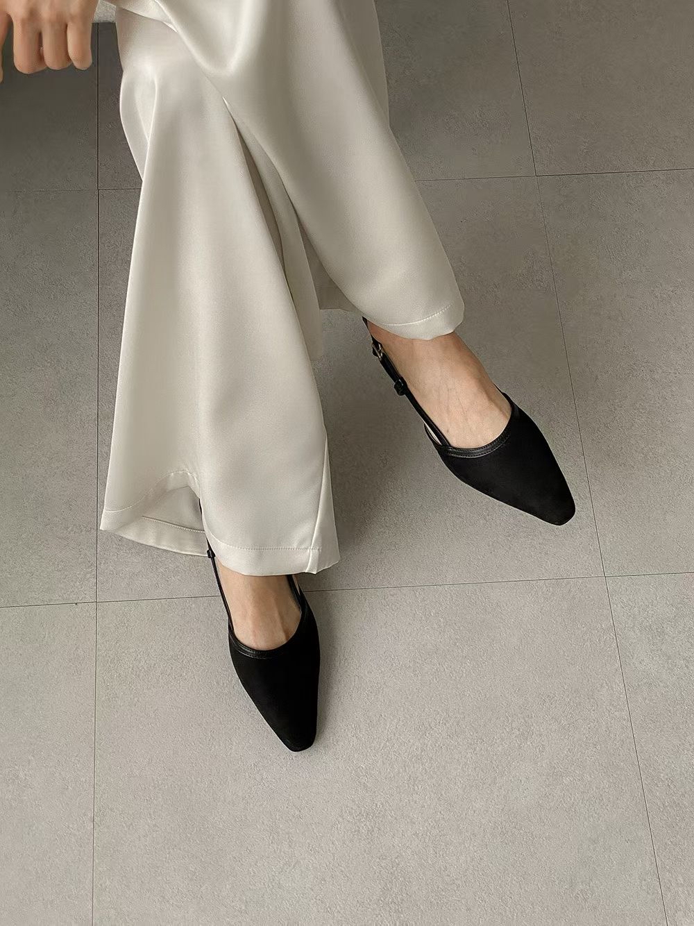 秋冬絨面Slingback pumps (踭高4cm)