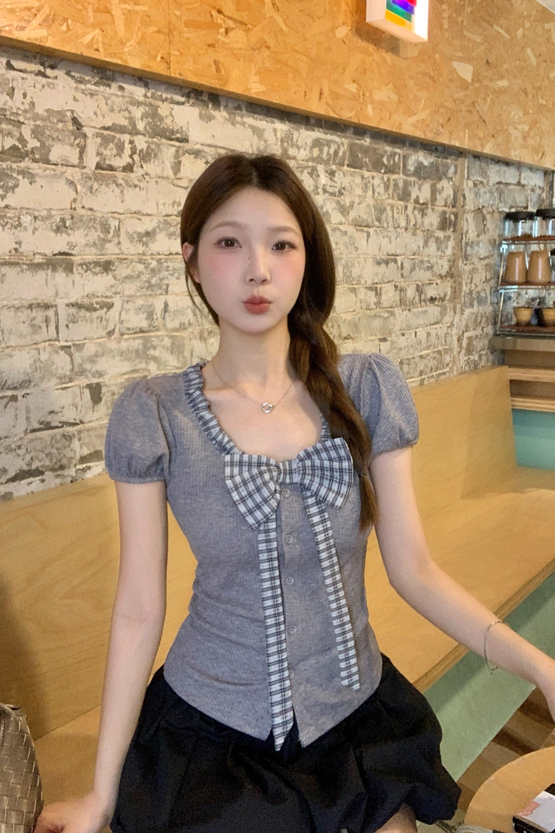 B173(9030) 韩系温柔甜美风领边褶皱格纹立体蝴蝶结灰黑上衣