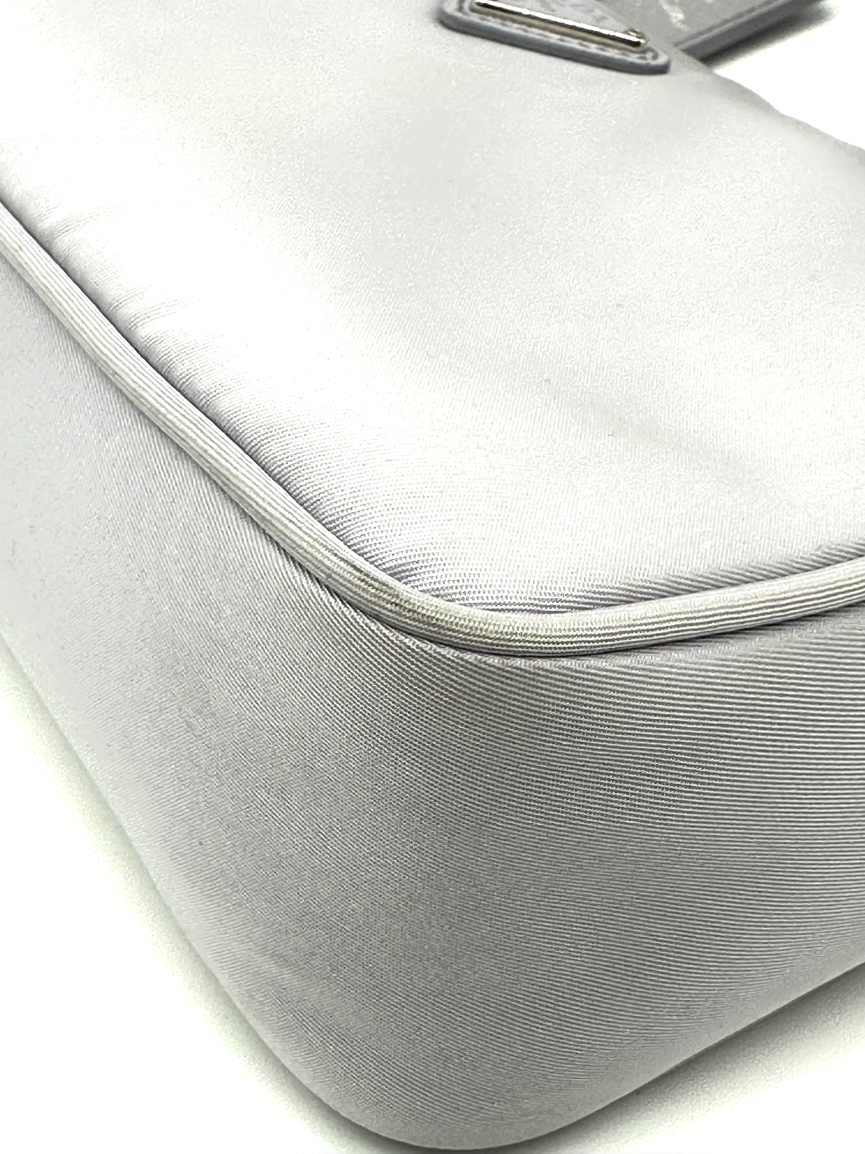 Pre-owned Prada Prada Re-Edition 2000 Re-Nylon bag / Product Code: 26040103