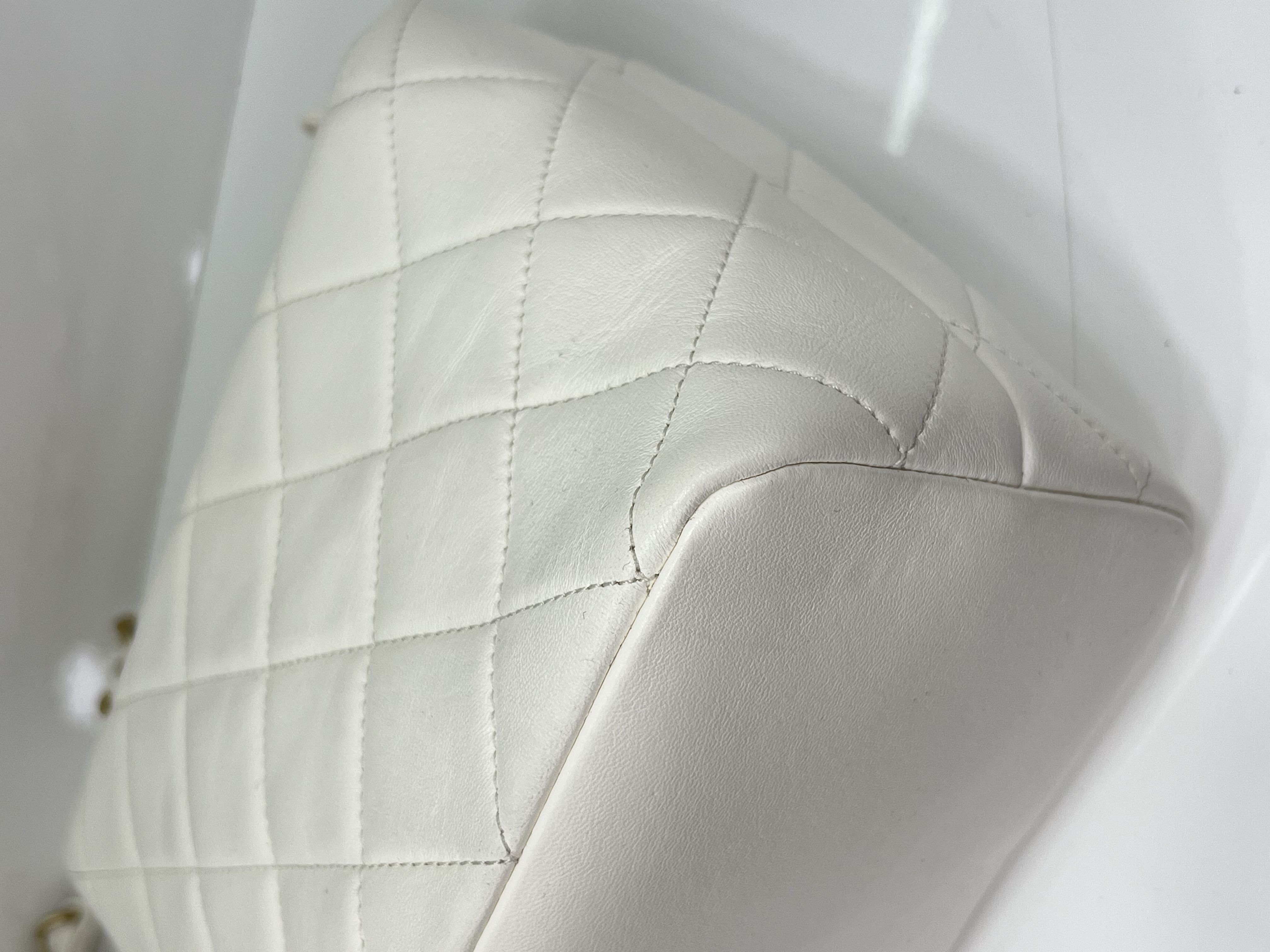 直播貨品 |  [1個-$100 2個-$300］EE105 