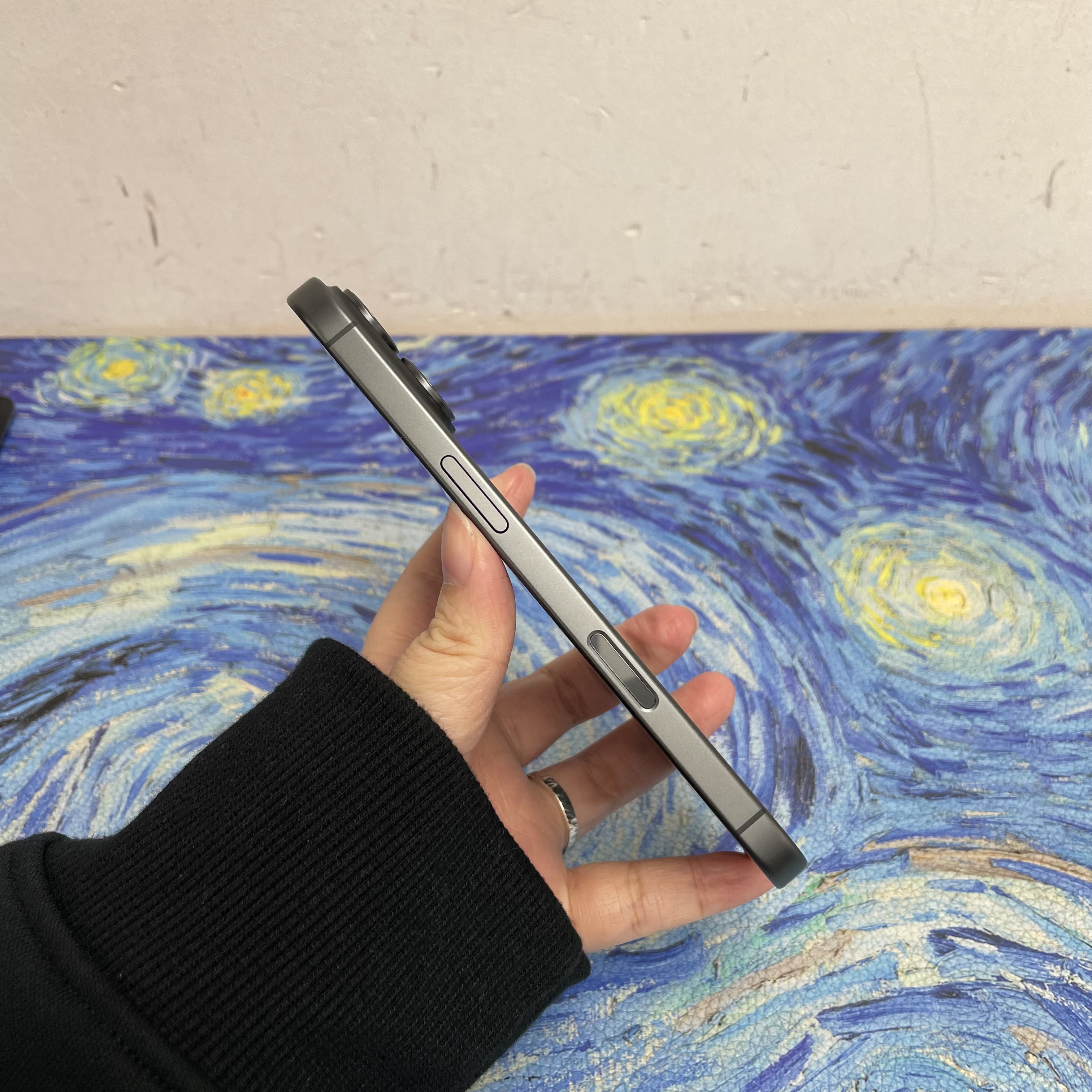 *6057 17 未使用品 256GB 電100 黑色 black