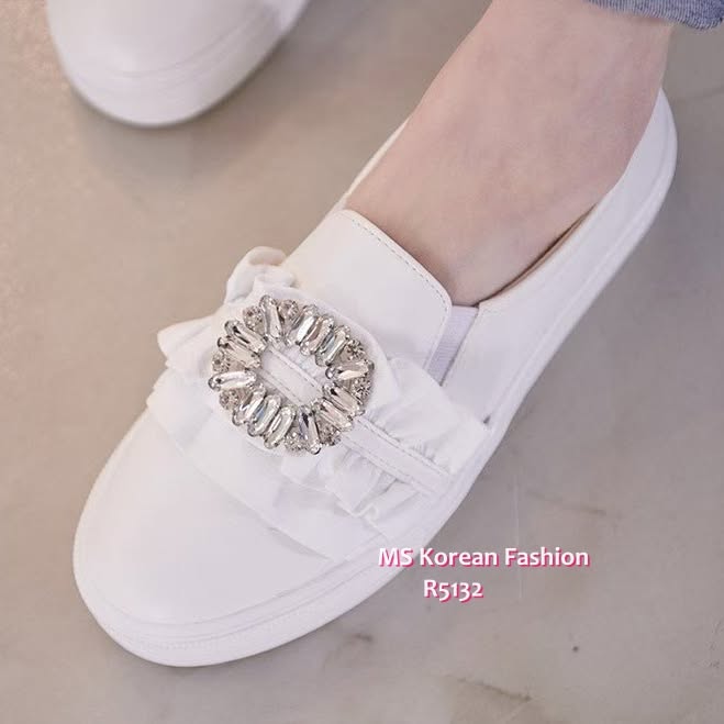 R5132 韓國🇰🇷閃石扣ruffle slipon