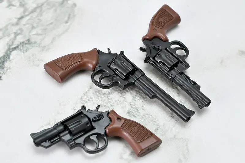 1/12 Little Armory [LA111] Revolver Set B