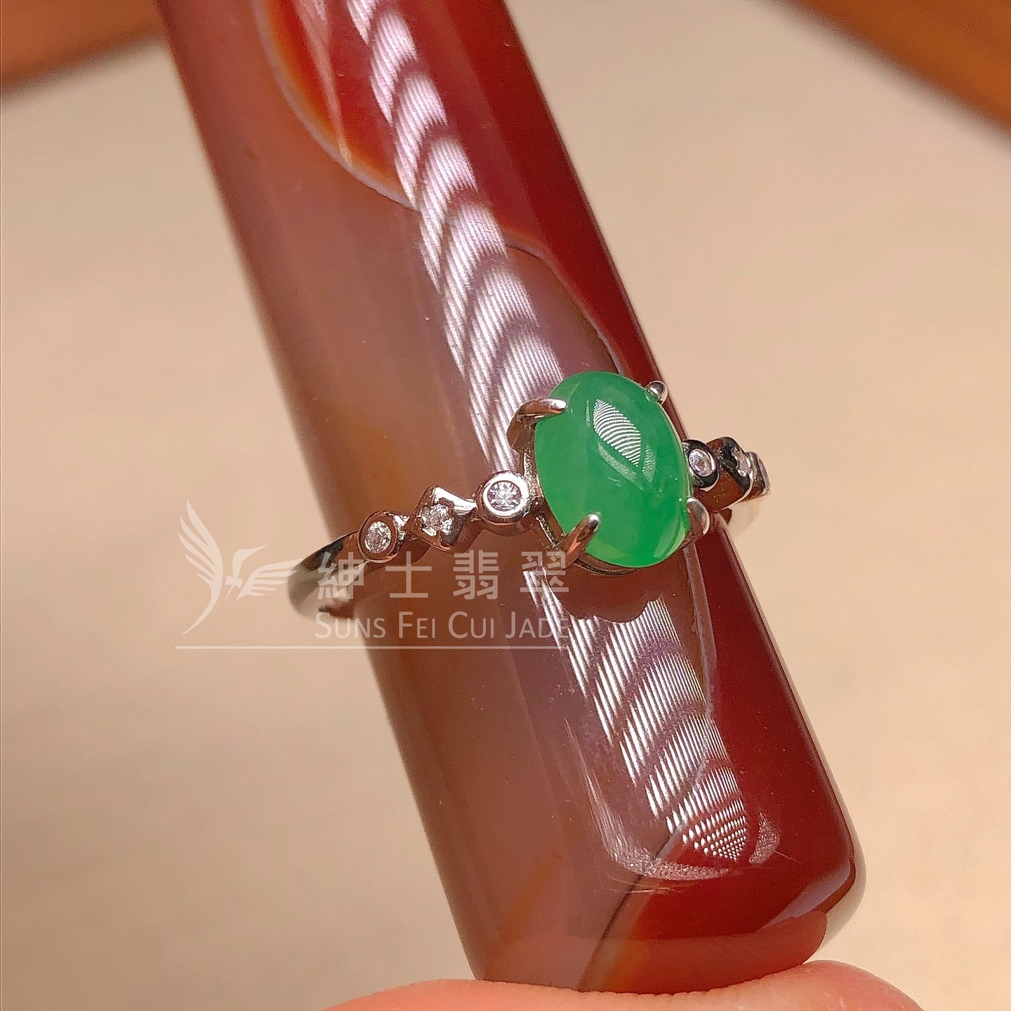 滿綠蛋面銀鑲開口戒 (鋯石)