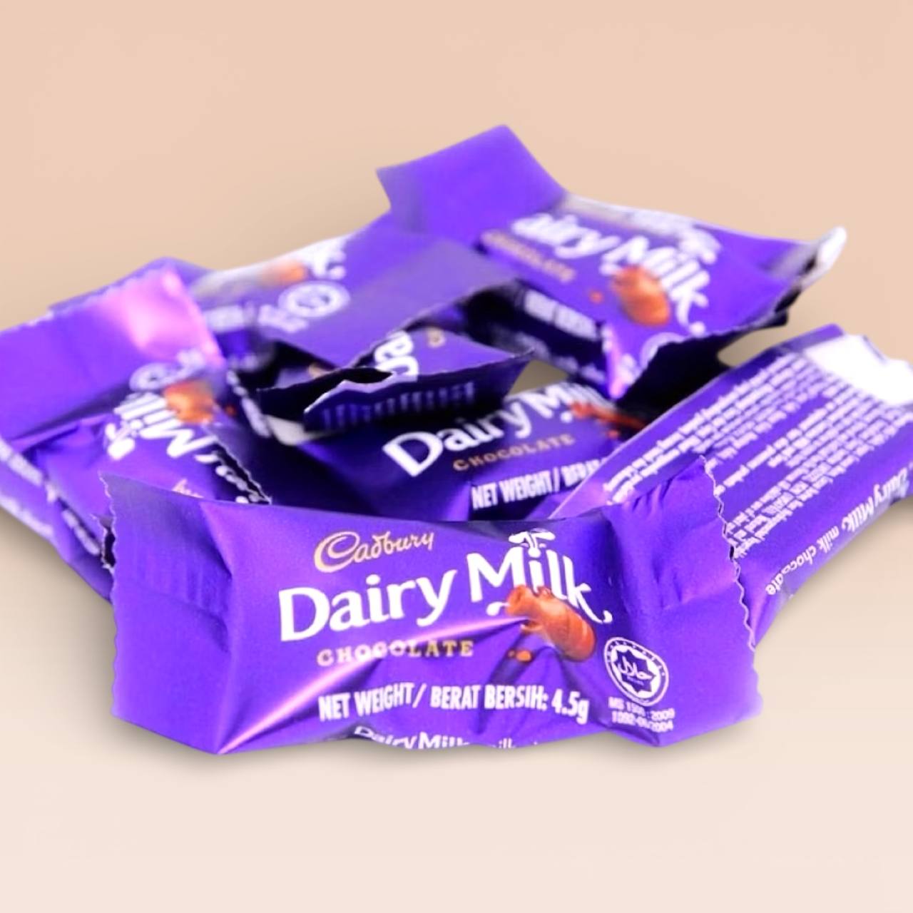 84pcs Cadbury Dairy Milk Chocolate 382g