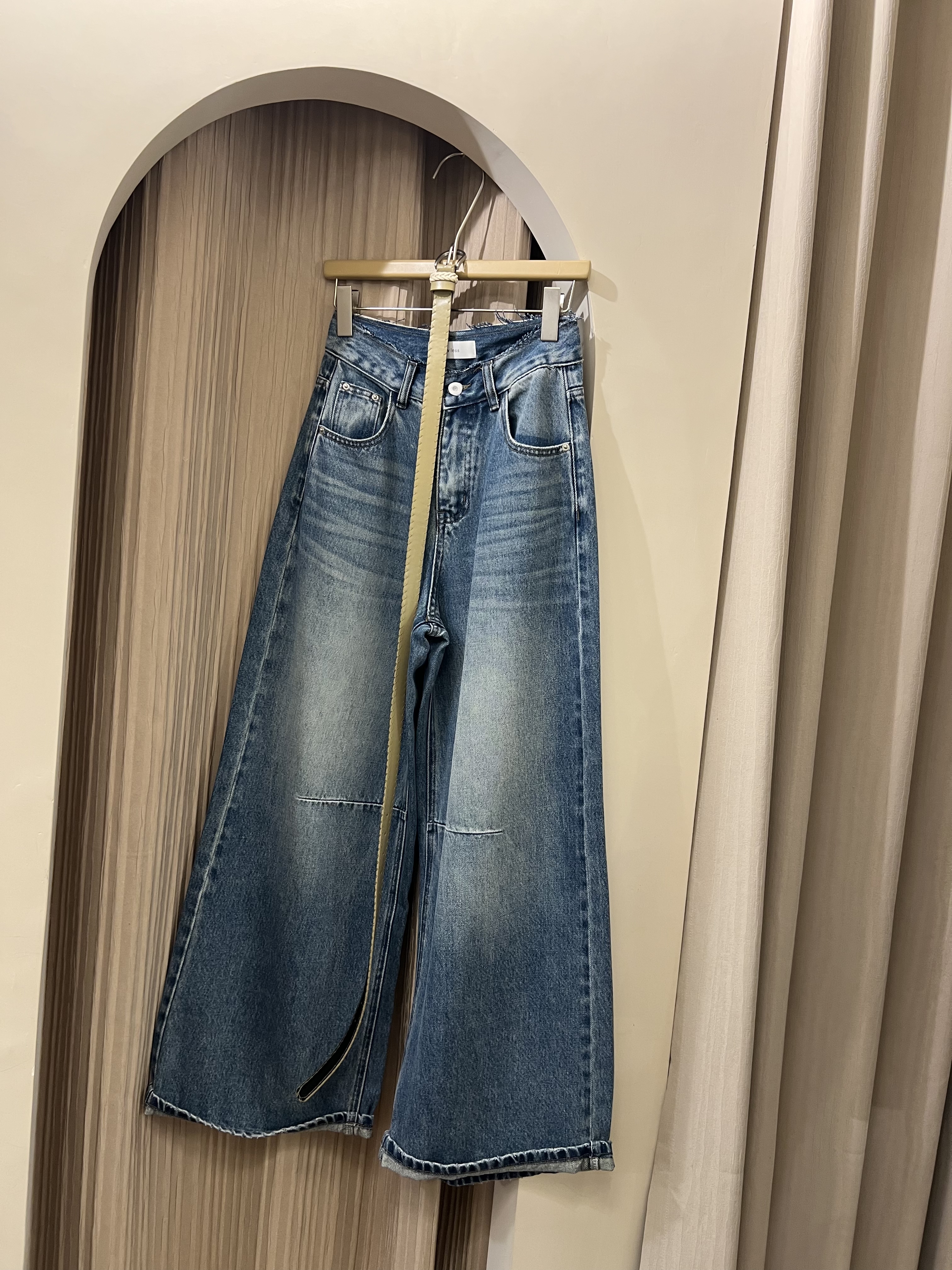 連belt jeans