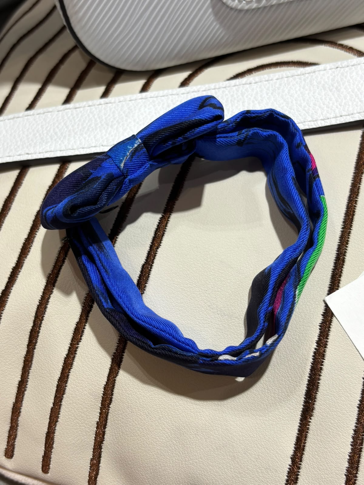 HERMES Silk Noeud Papillon Bow Tie 藍色絲質蝴蝶領結 100%Authentic, 98%new  