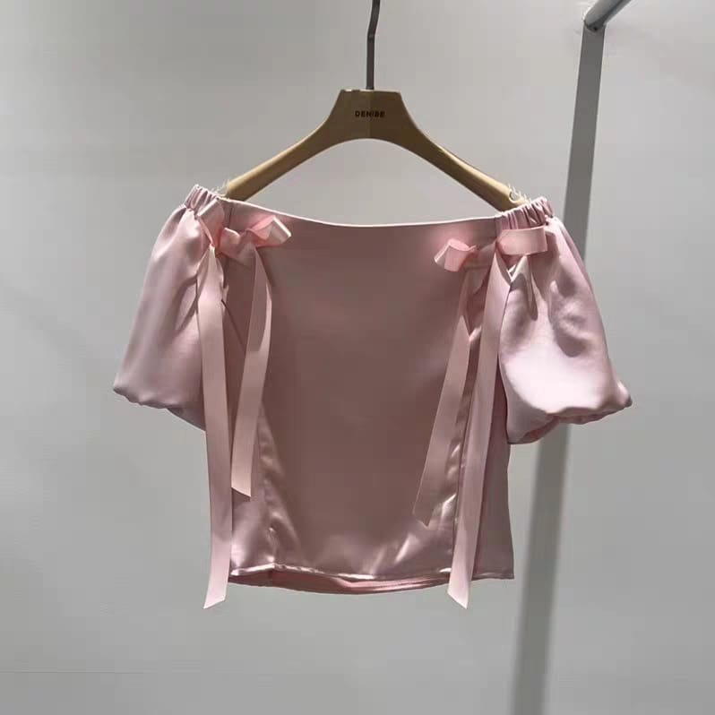 Satin Puff Sleeve Top with Ribbon Bow Detail ‖ 蝴蝶结飘带缎面短袖上衣 KR0111516