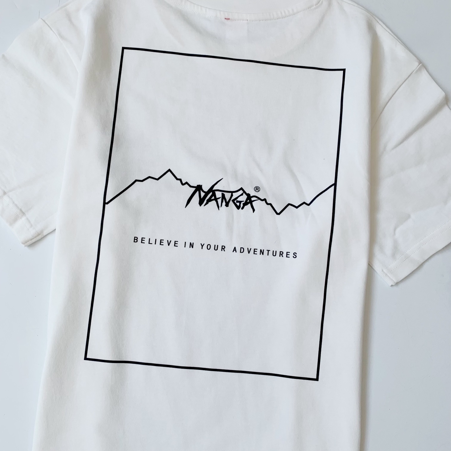 日款山系3色情侶Tee