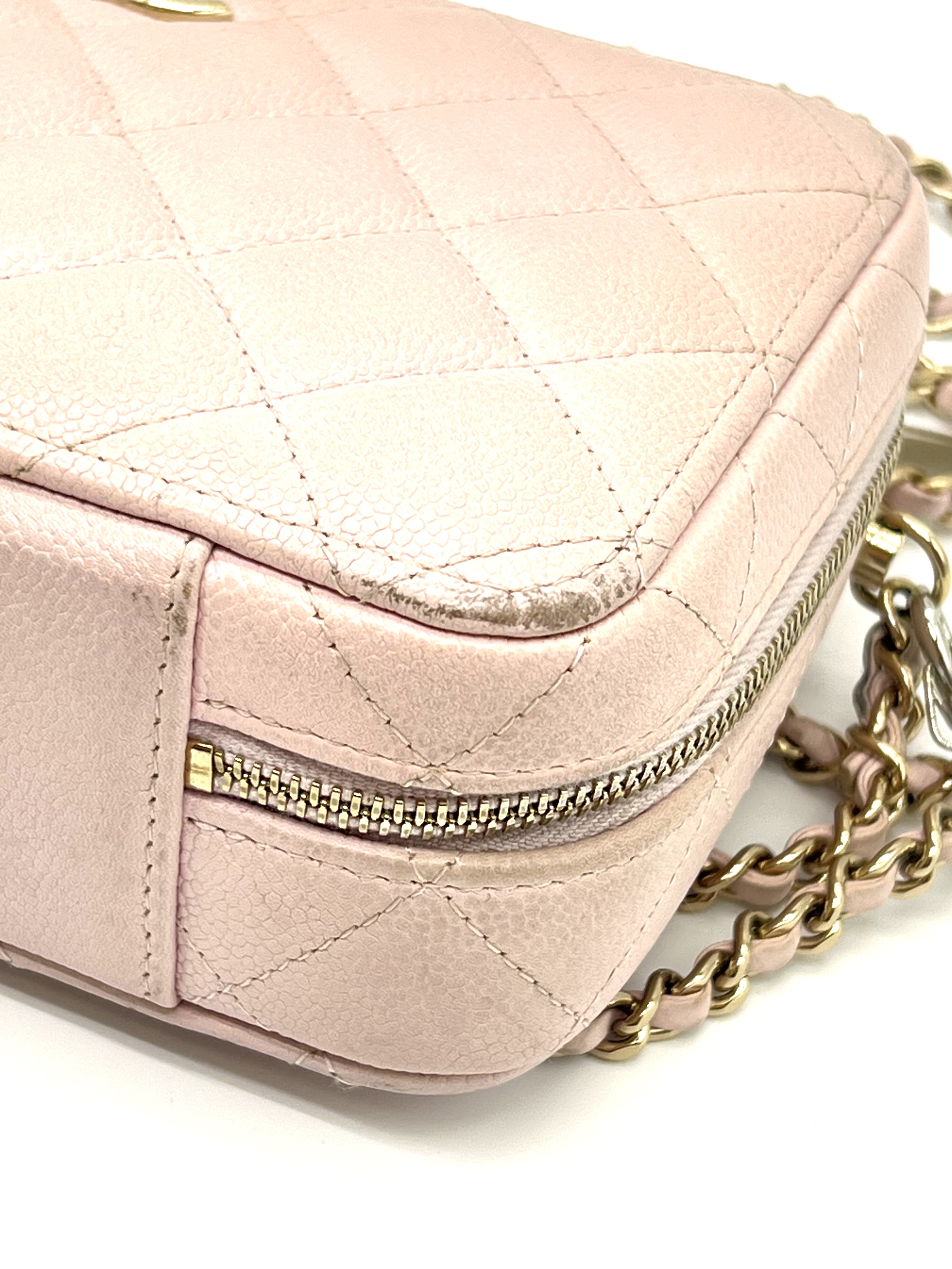 Pre-Owned CHANEL Top Handle Vanity Case Caviar Light Pink Gold Hardware / Product Code: 26041406