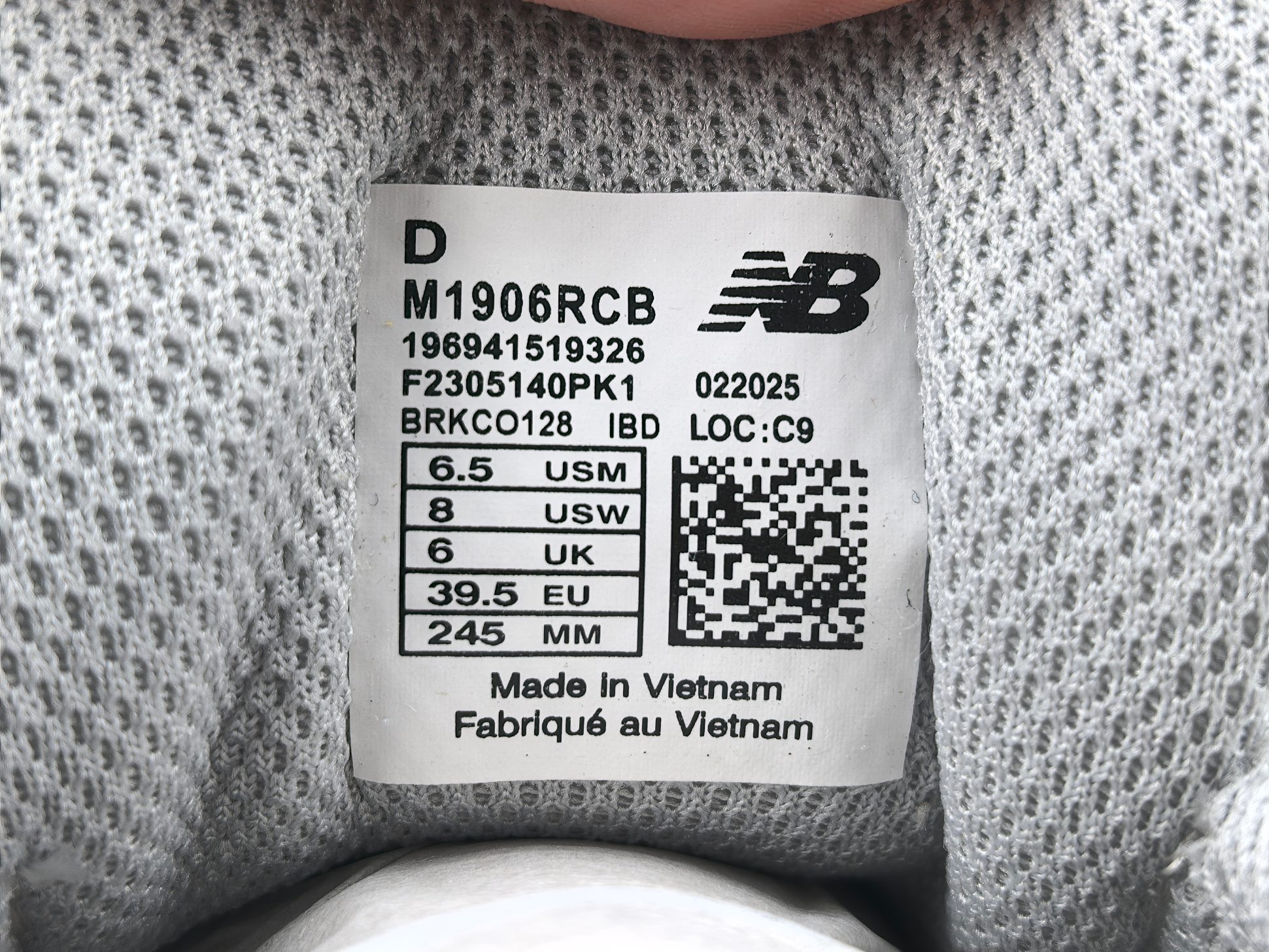 New Balance 1906R M1906RCB