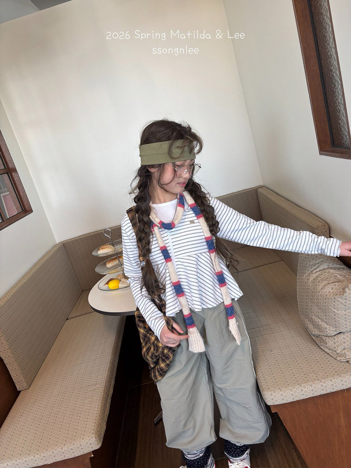 🇰🇷Matilda&Lee hood zipup