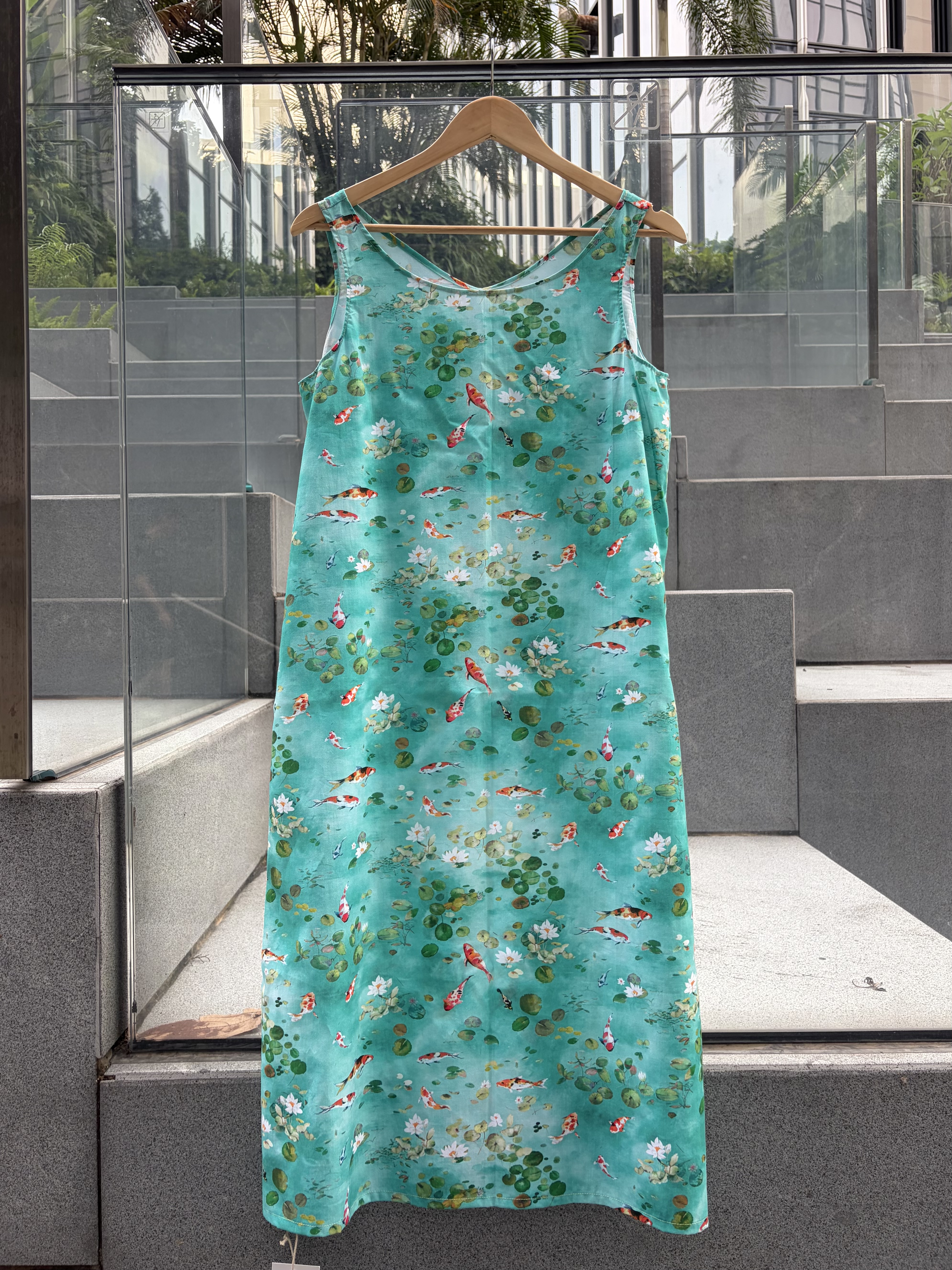 錦鯉蓮花無袖連身裙（成人 Size S-M）