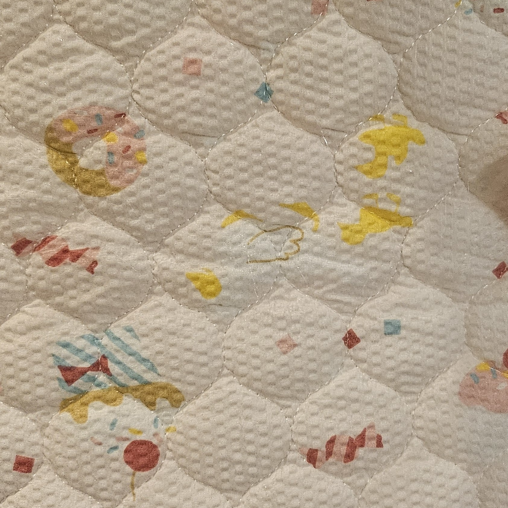 粉紅糖果圖案床墊