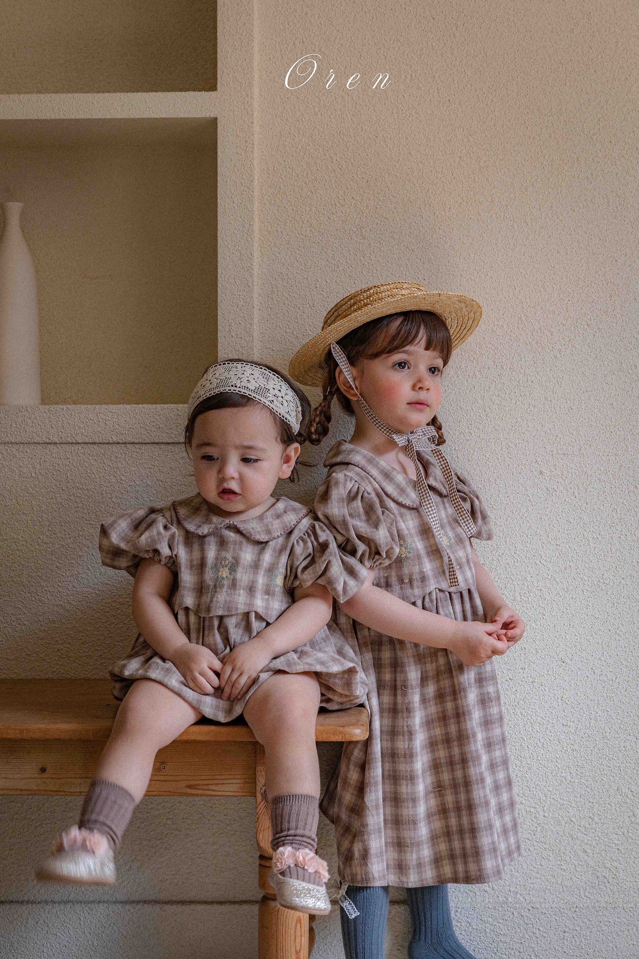 ☀️預訂 韓國直送☀️🇰🇷Oren Toua刺繡格紋泡泡袖包屁衣/連身裙