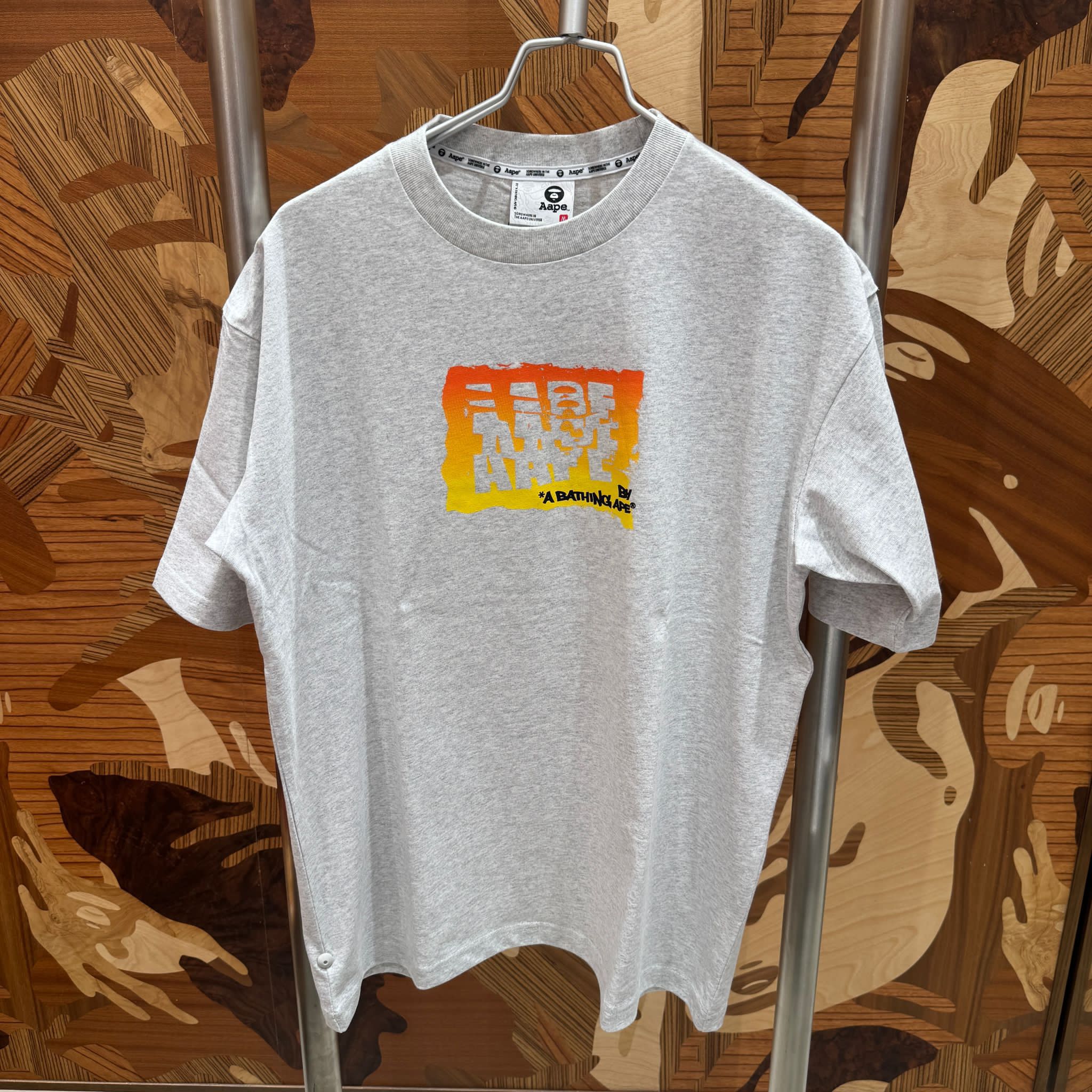 AAPE Relaxed fit AAPEUNVS graphic tee (1889) 寬鬆版