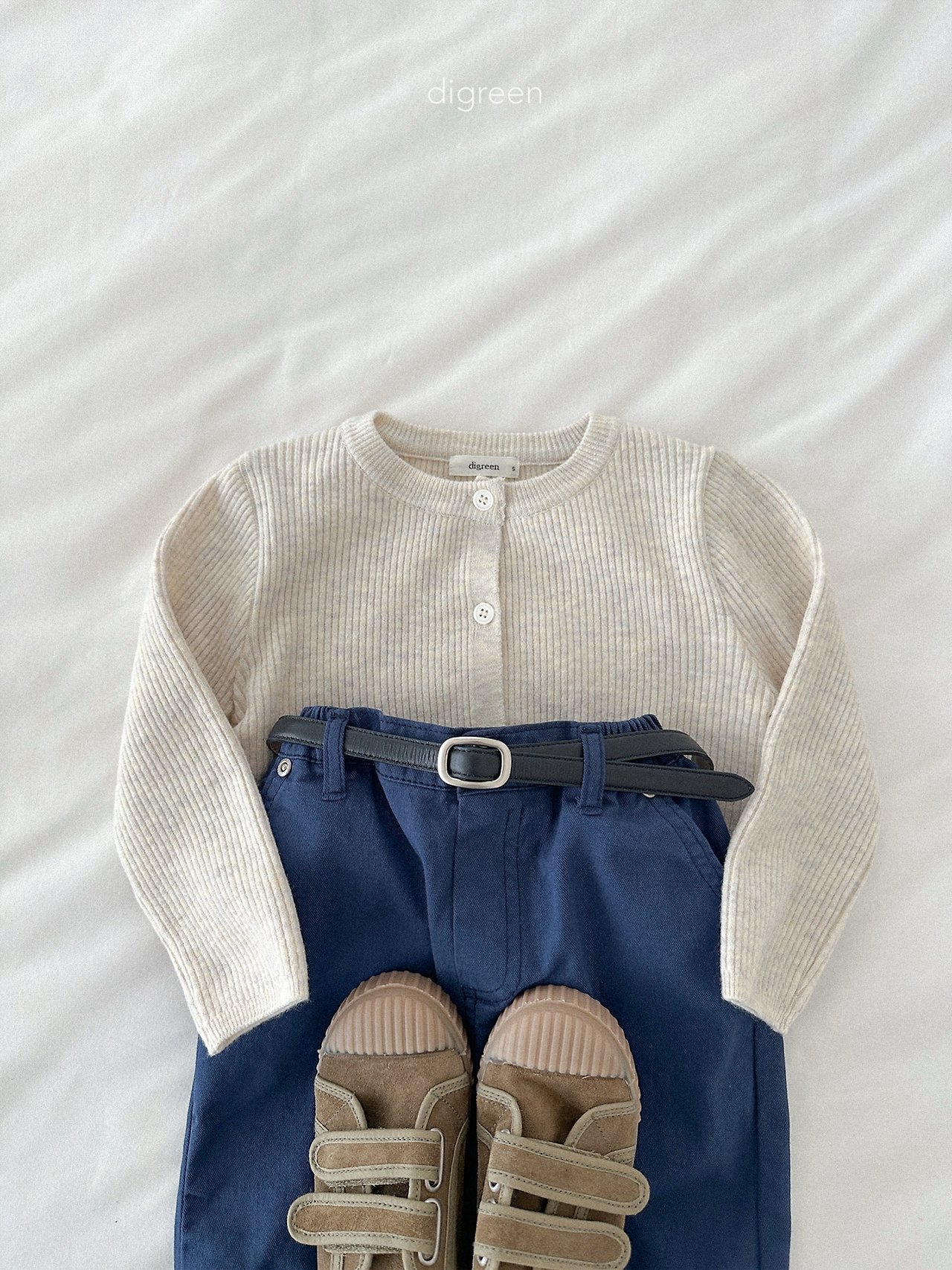 Digreen | olive cardigan