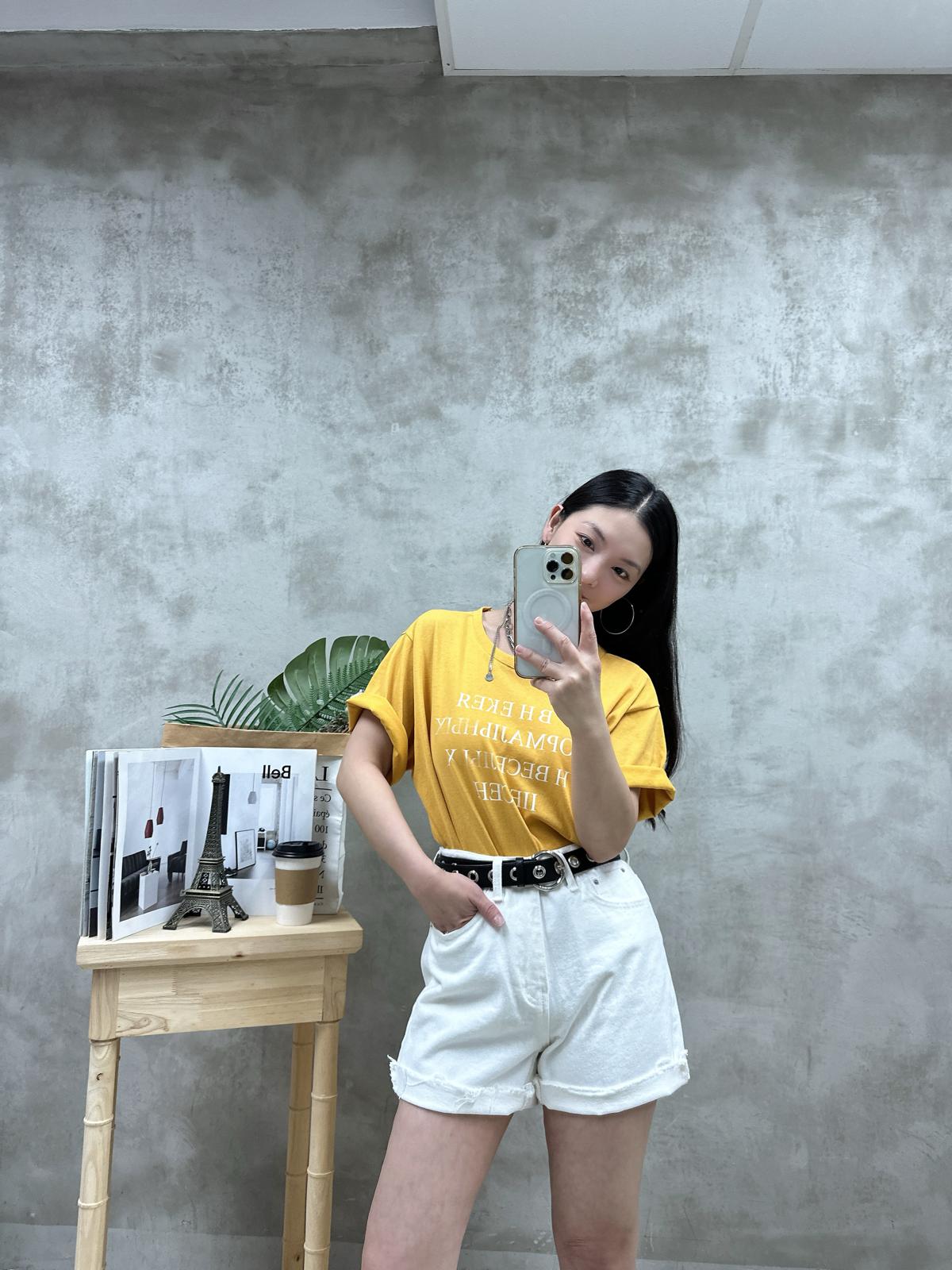 S10 後露背英文字Tee