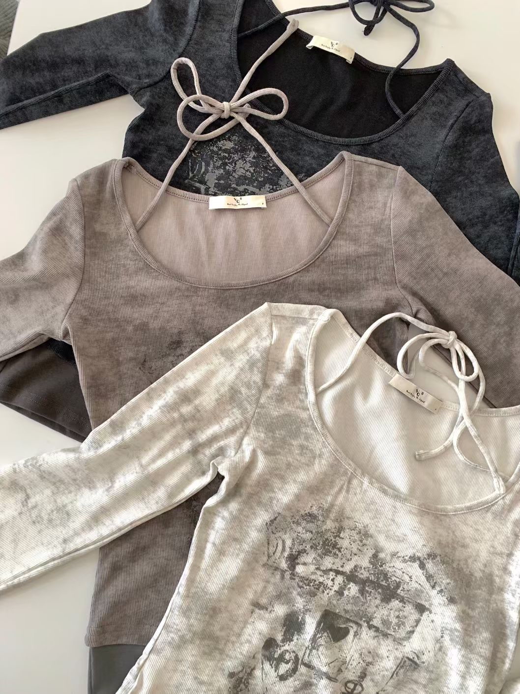 已售罄❌韓國扎染掛頸下擺不規則Top