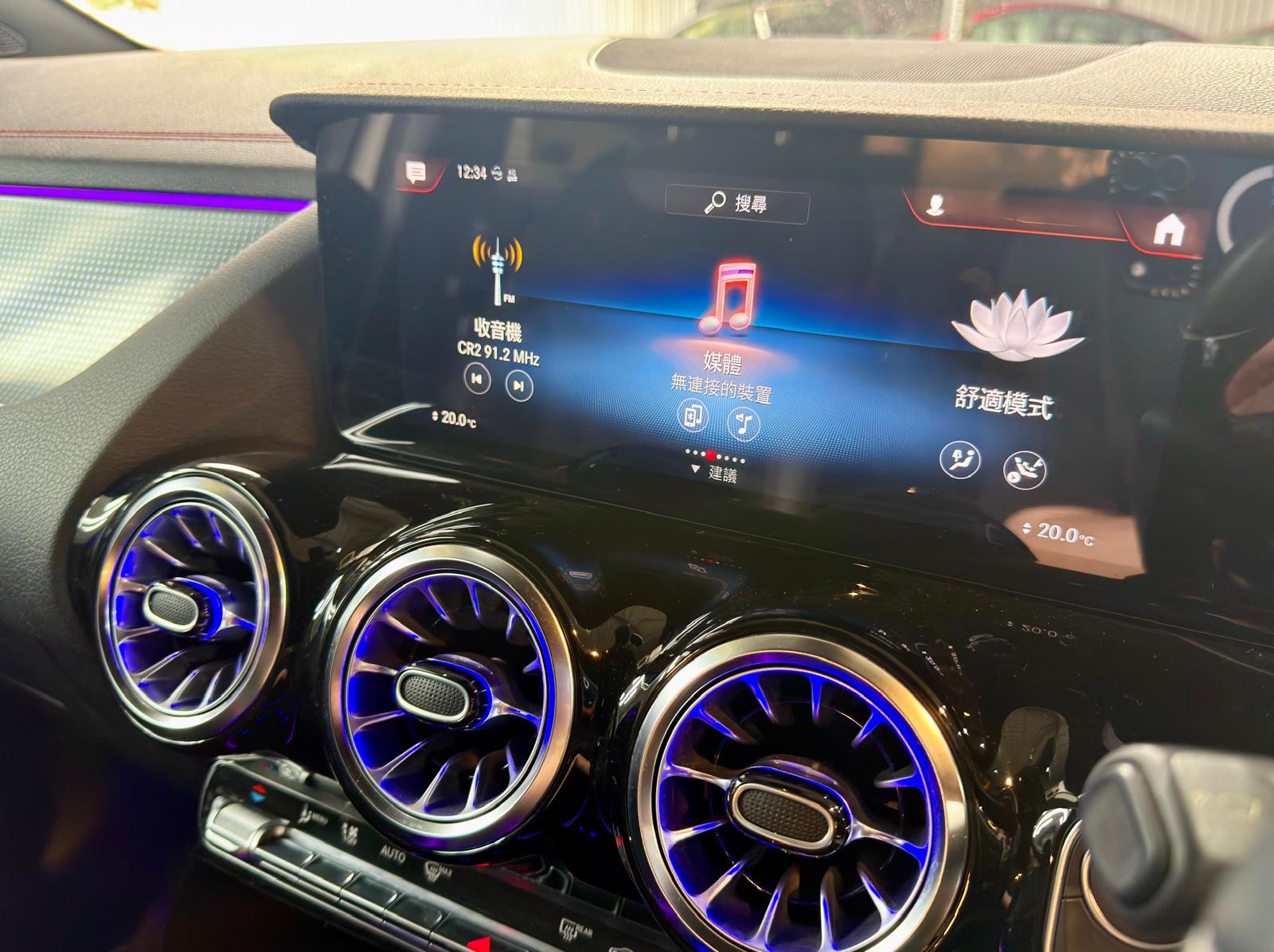 Mercedes-Benz EQA250 AMG 2021