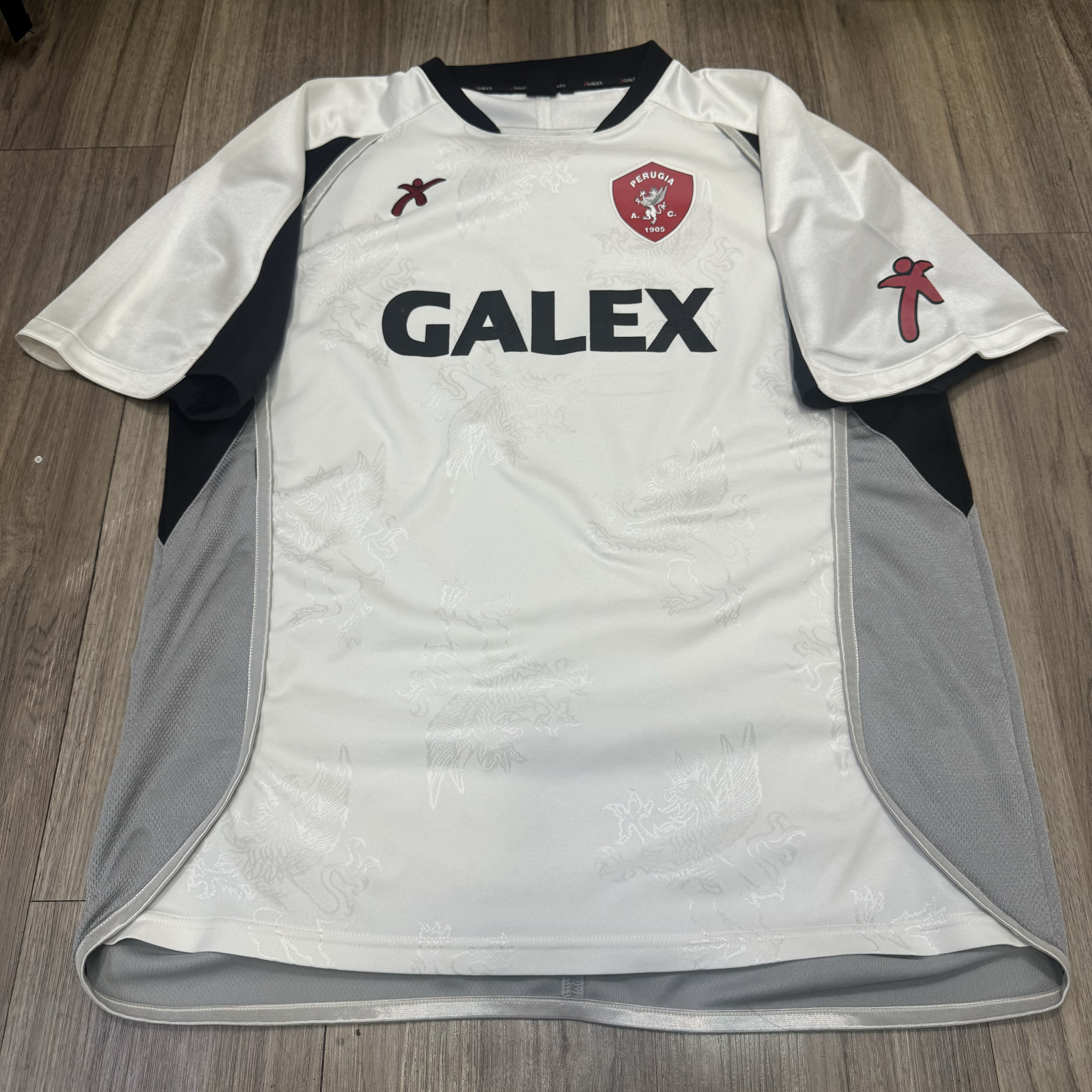 Perugia 2000s training shirt