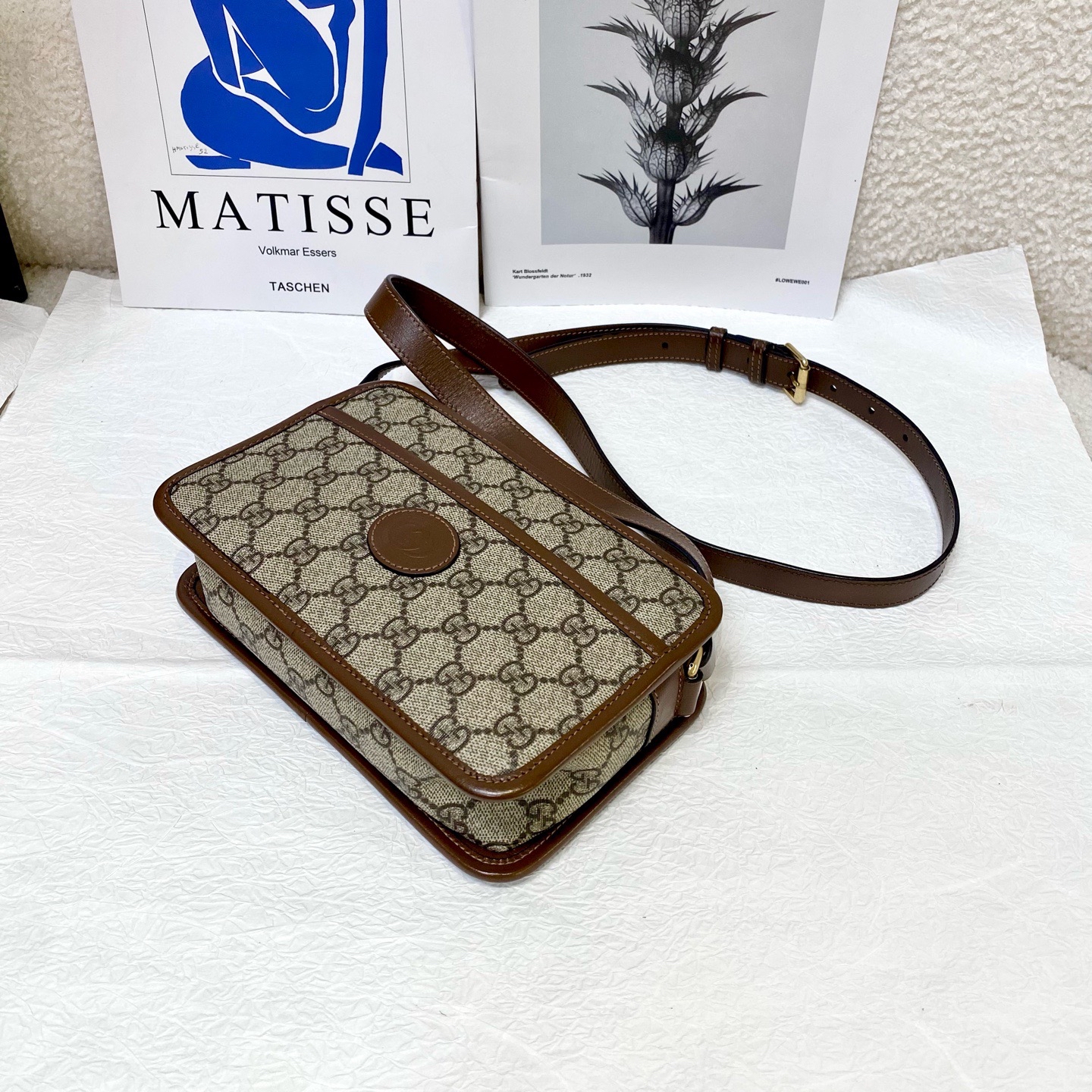 【預訂貨品】GUCCI復古老花相機包