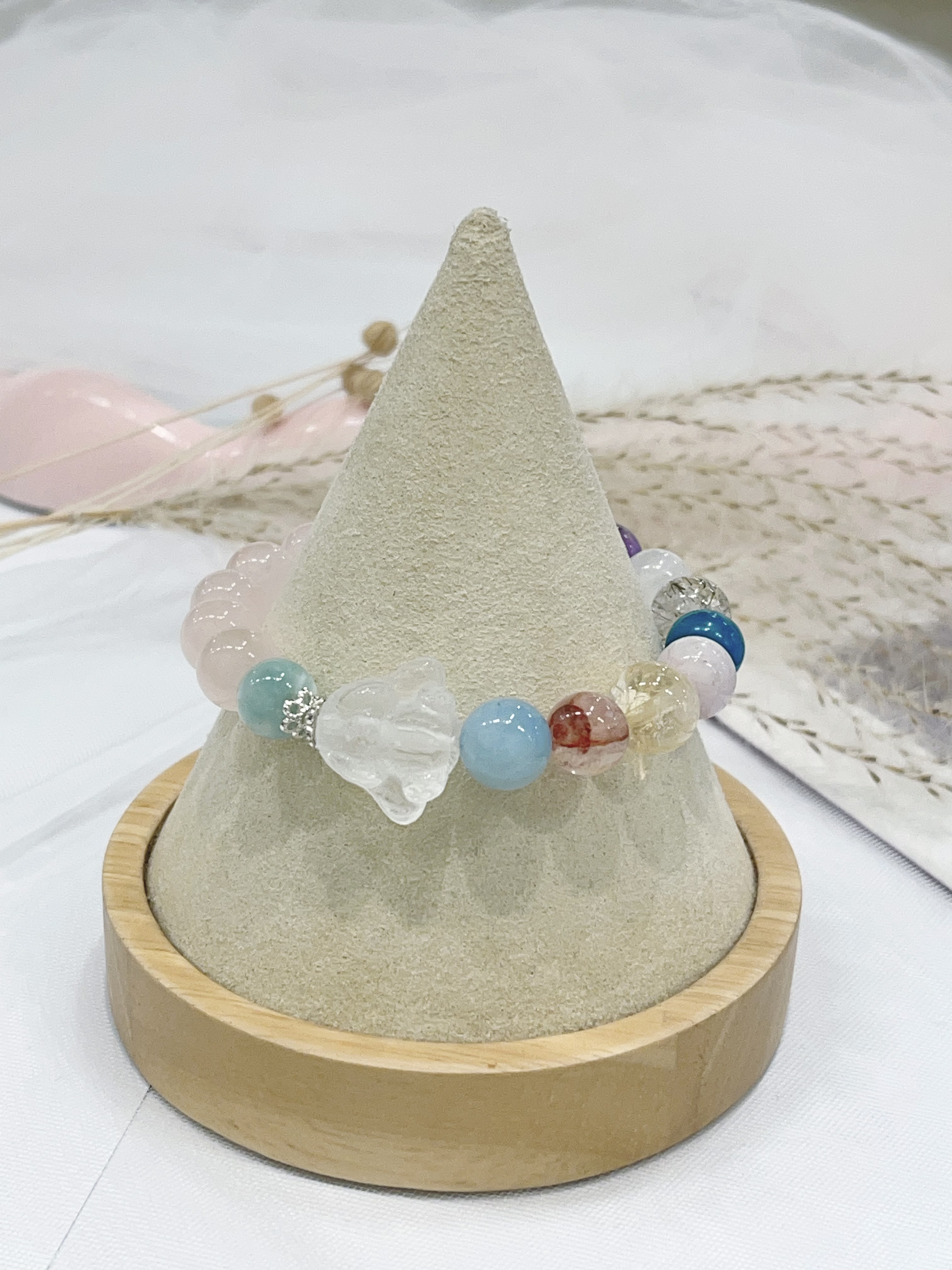 🐰 遮眼大耳兔 × 粉水晶 × 多宝水晶手串  Clear Quartz Bunny & Rose Quartz & Mixed Crystals｜10mm