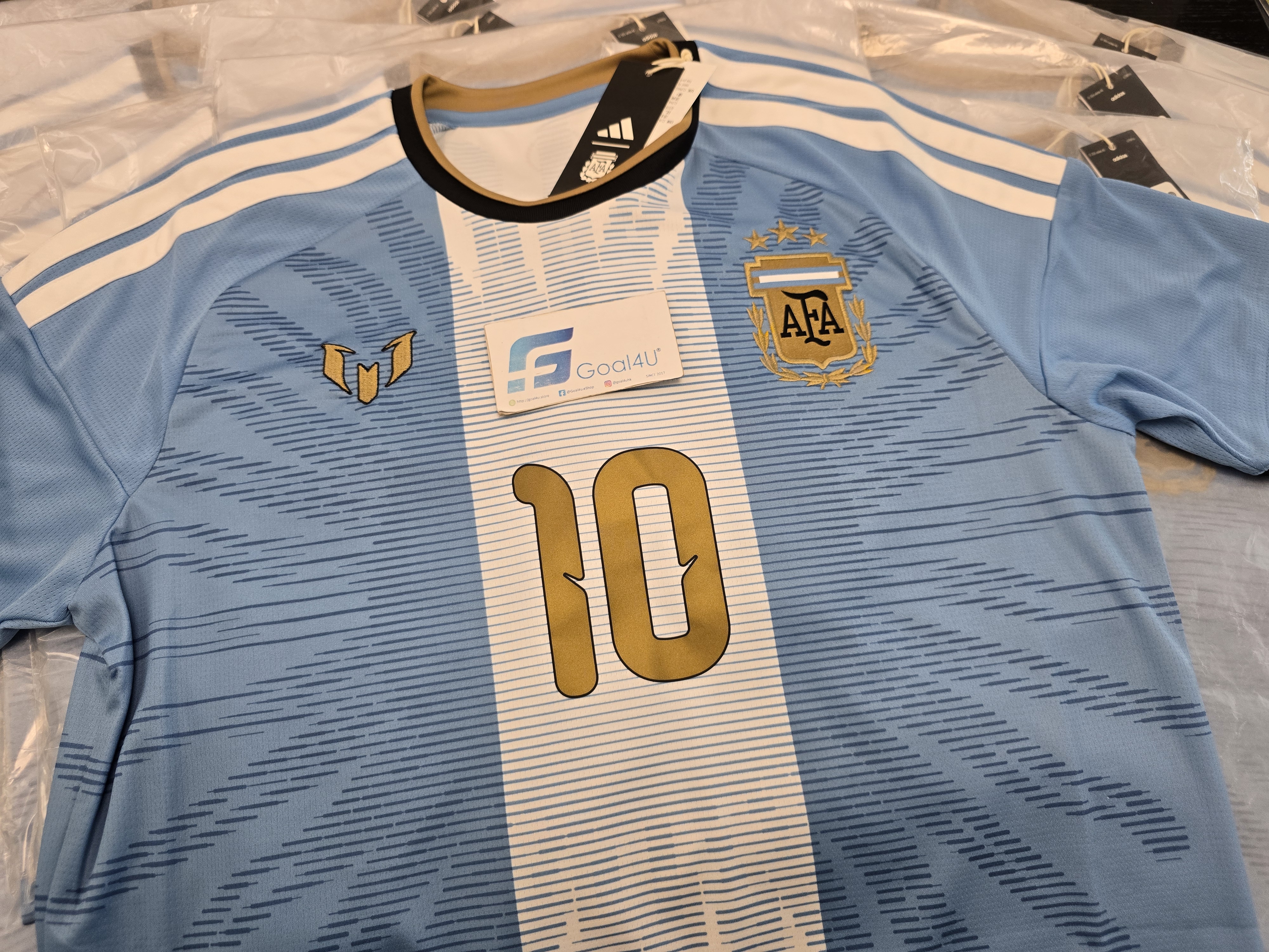 #現貨🔥  Adidas x Messi 美斯阿根廷紀念球迷版球衣 (連MESSI金色印字) LD3316