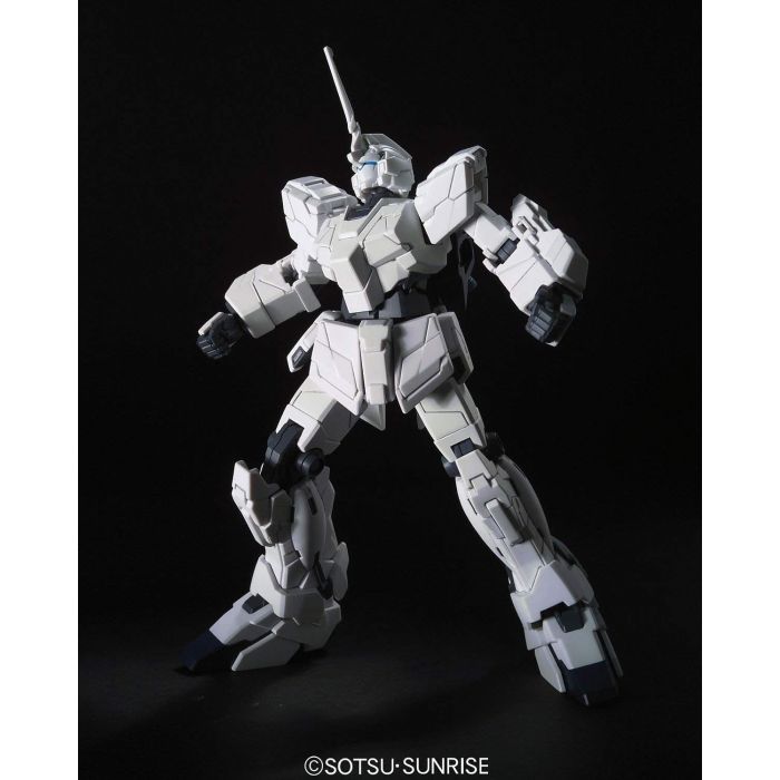 1/144 HGUC RX-0 UNICORN GUNDAM UNICORN MODE