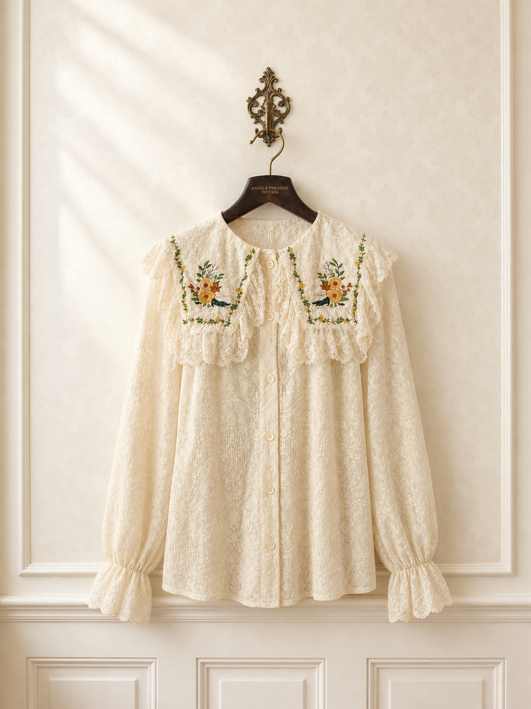 花卉刺繡蕾絲大領子公主襯衫 Vintage Floral Lace Heritage Blouse