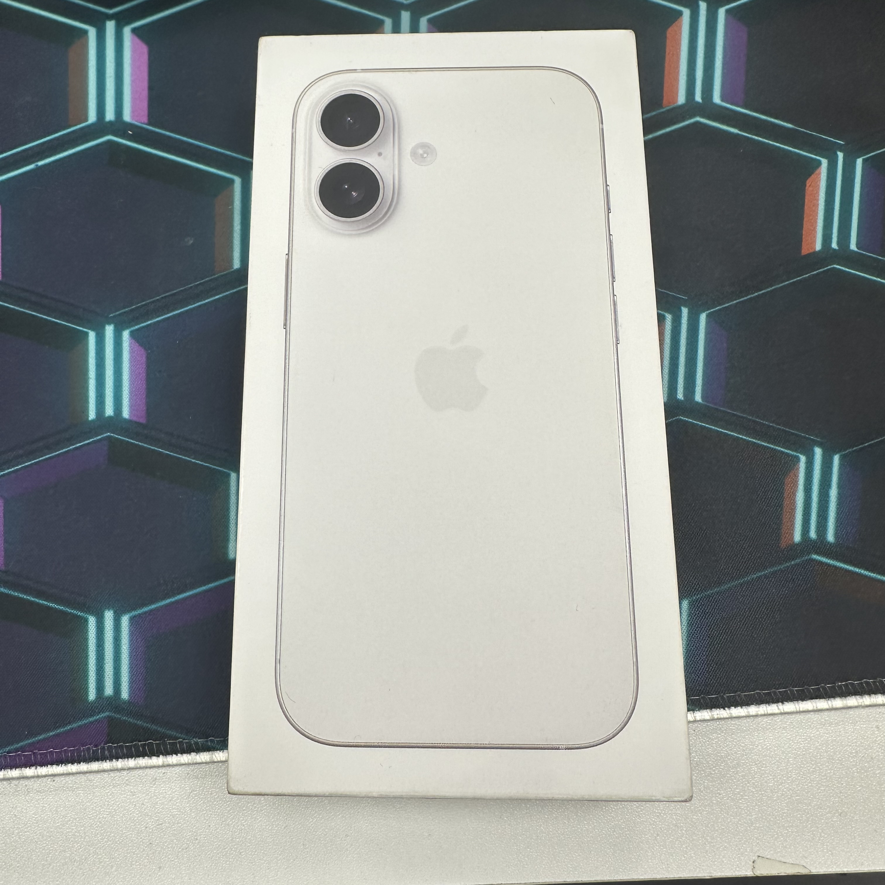 *6168 iPhone 17 全新原封 256GB 電100 白色 white