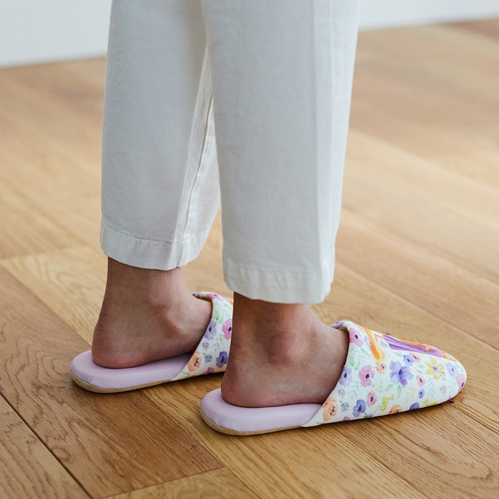 🆕【⭐訂購⭐】🌀 🇯🇵 日本直送🇯🇵 #Disney 水彩畫設計 可水洗 柔軟 #拖鞋［7款選］🌀 [ELCA-0196][260422]