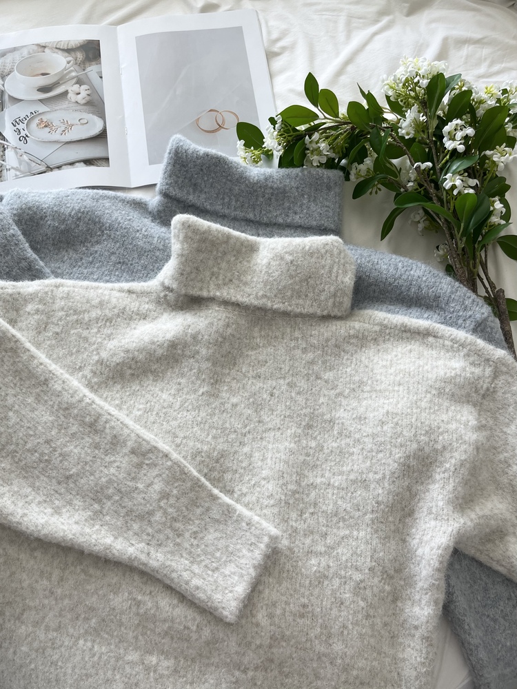 The Souffle Soft Sweater (Blue Grey)